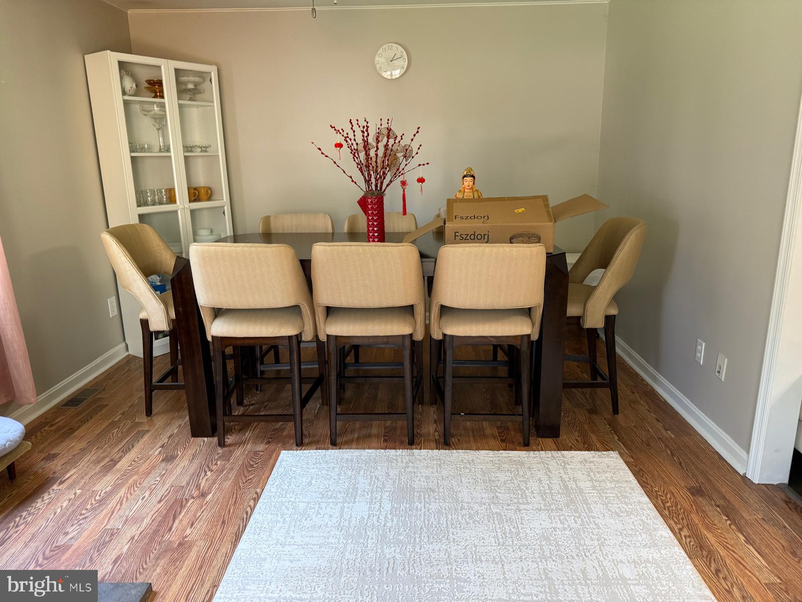 Real estate listing preview #10