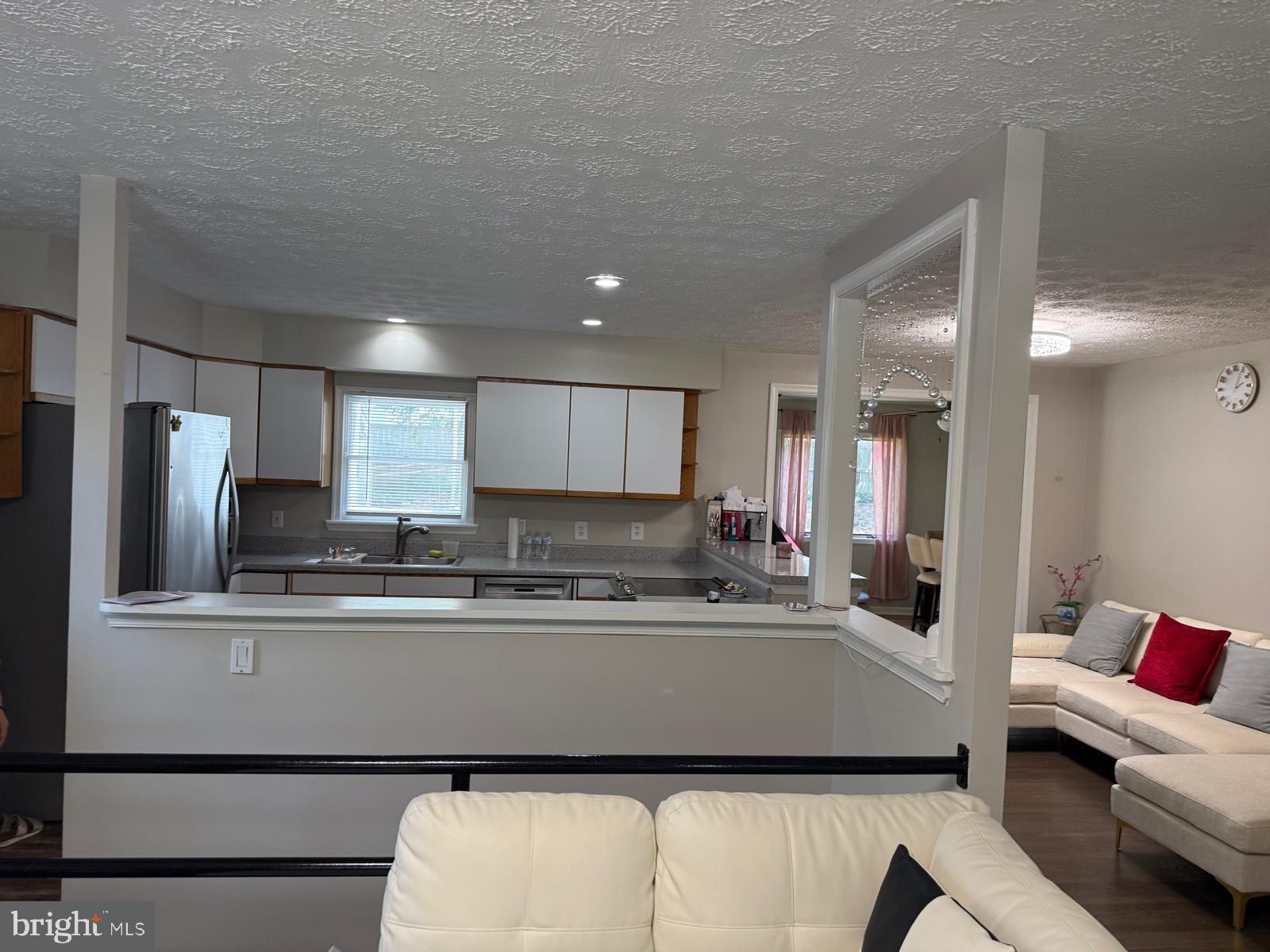 Real estate listing preview #5