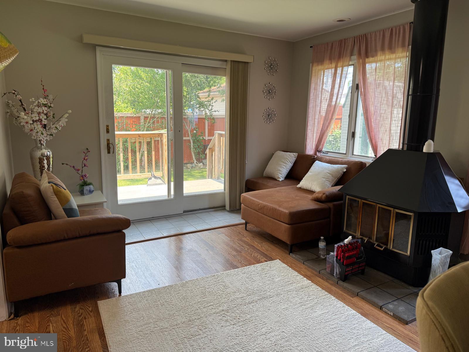 Real estate listing preview #13