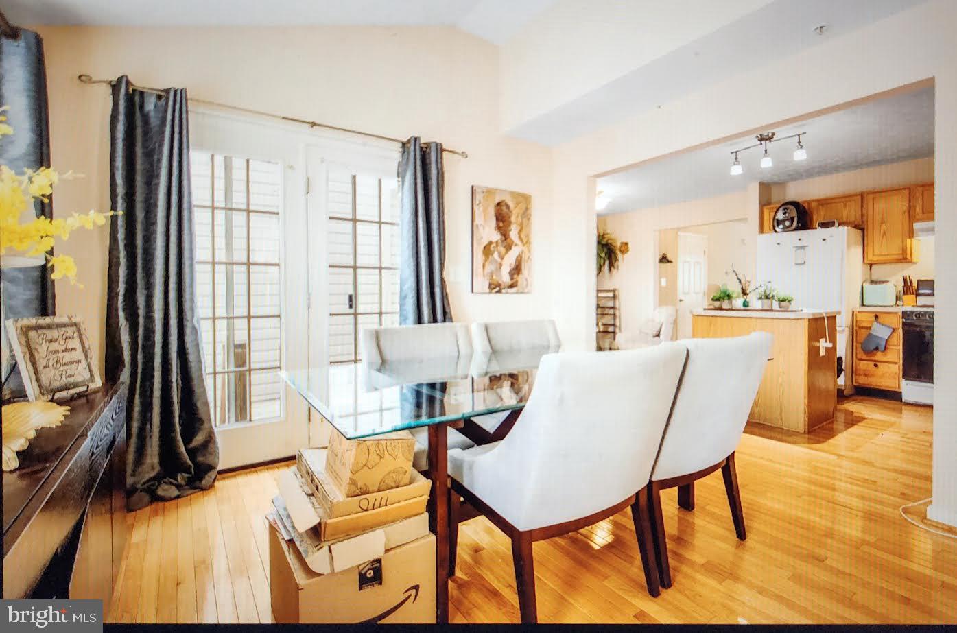 Real estate listing preview #20