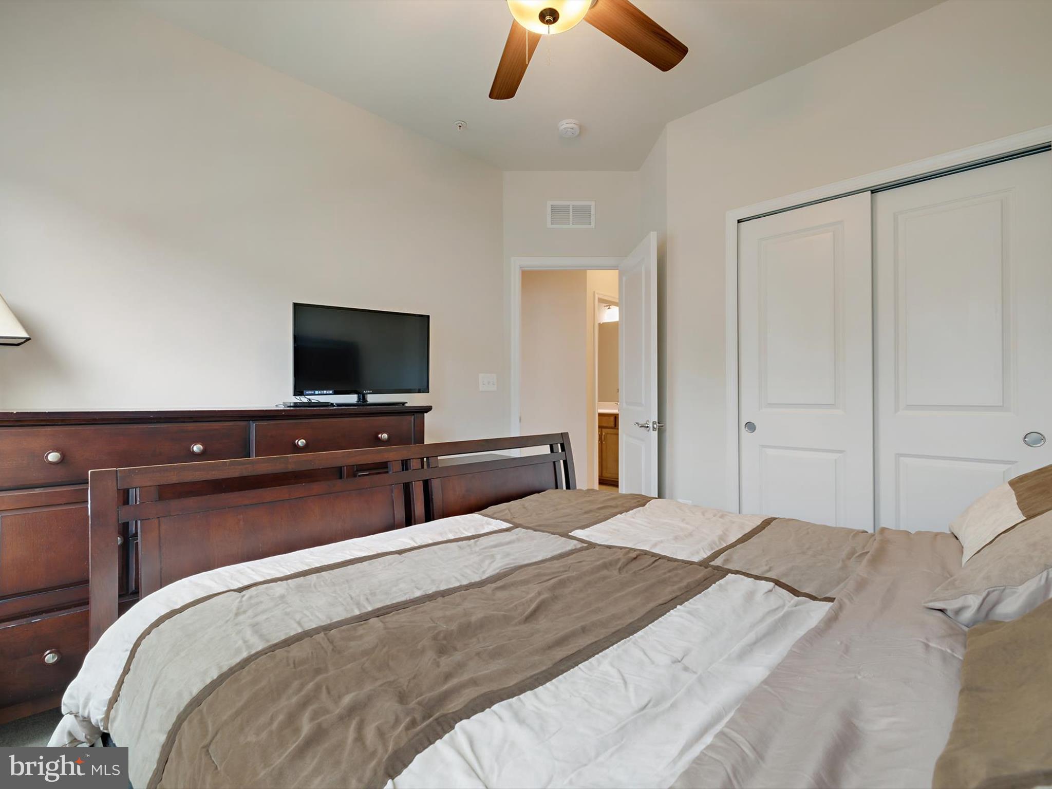 Real estate listing preview #20