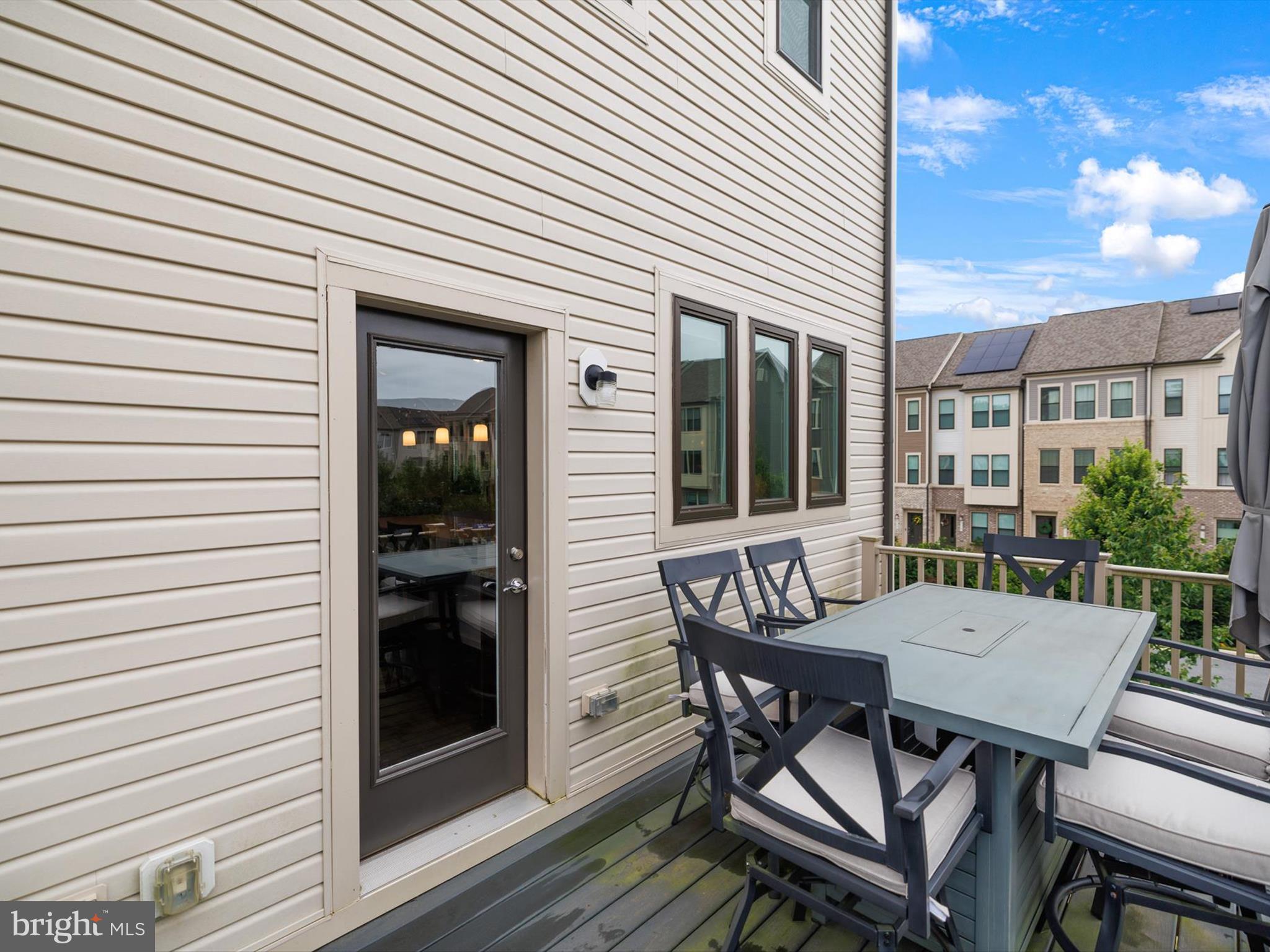 Real estate listing preview #33