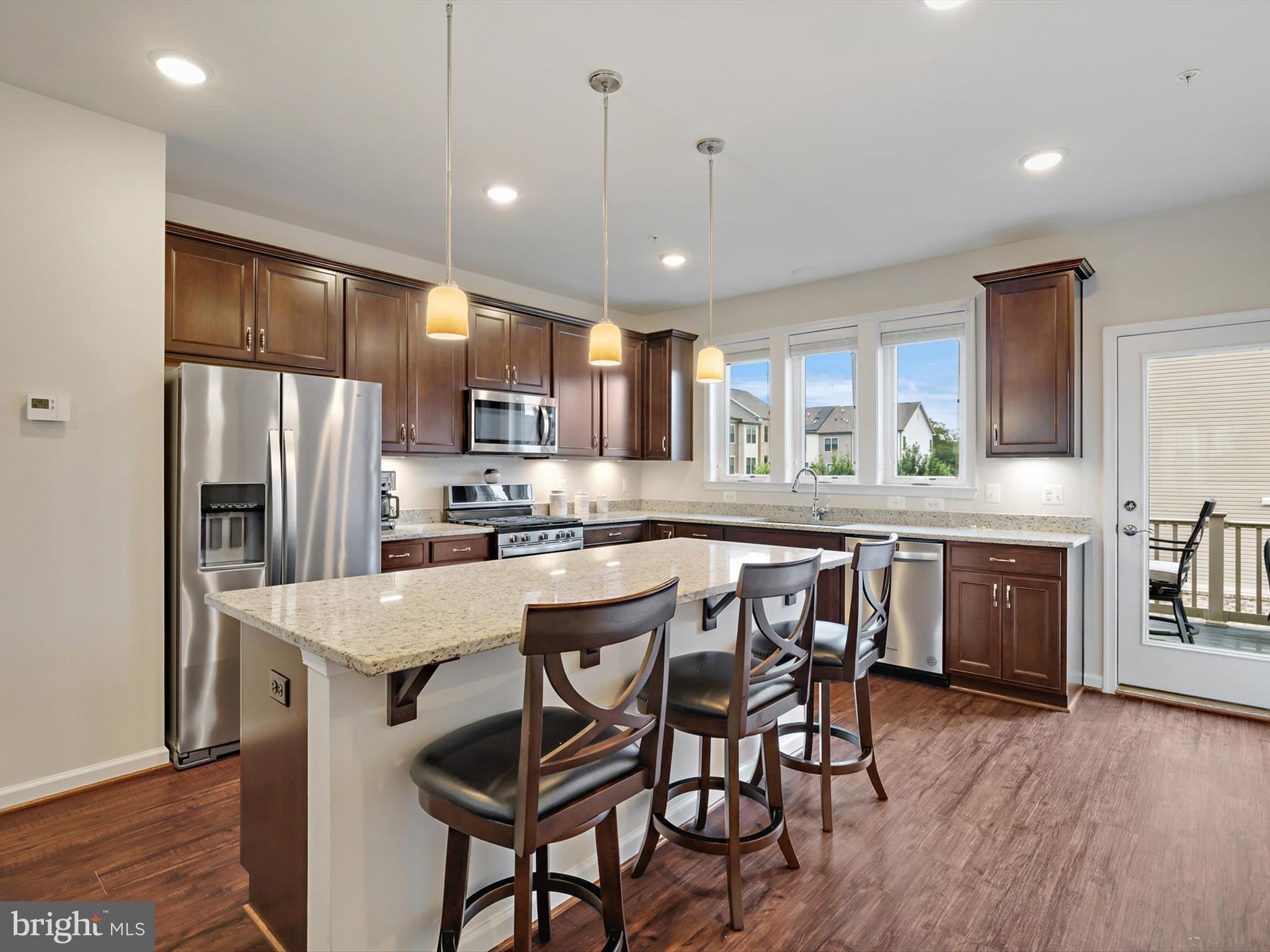 Real estate listing preview #15