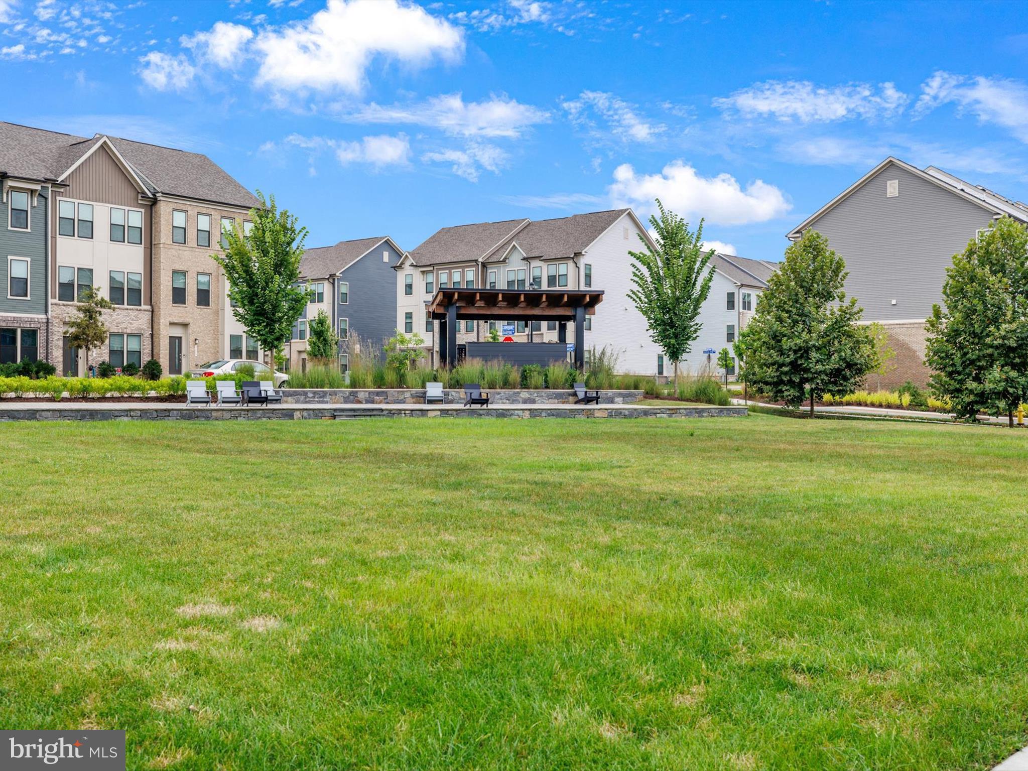 Real estate listing preview #47