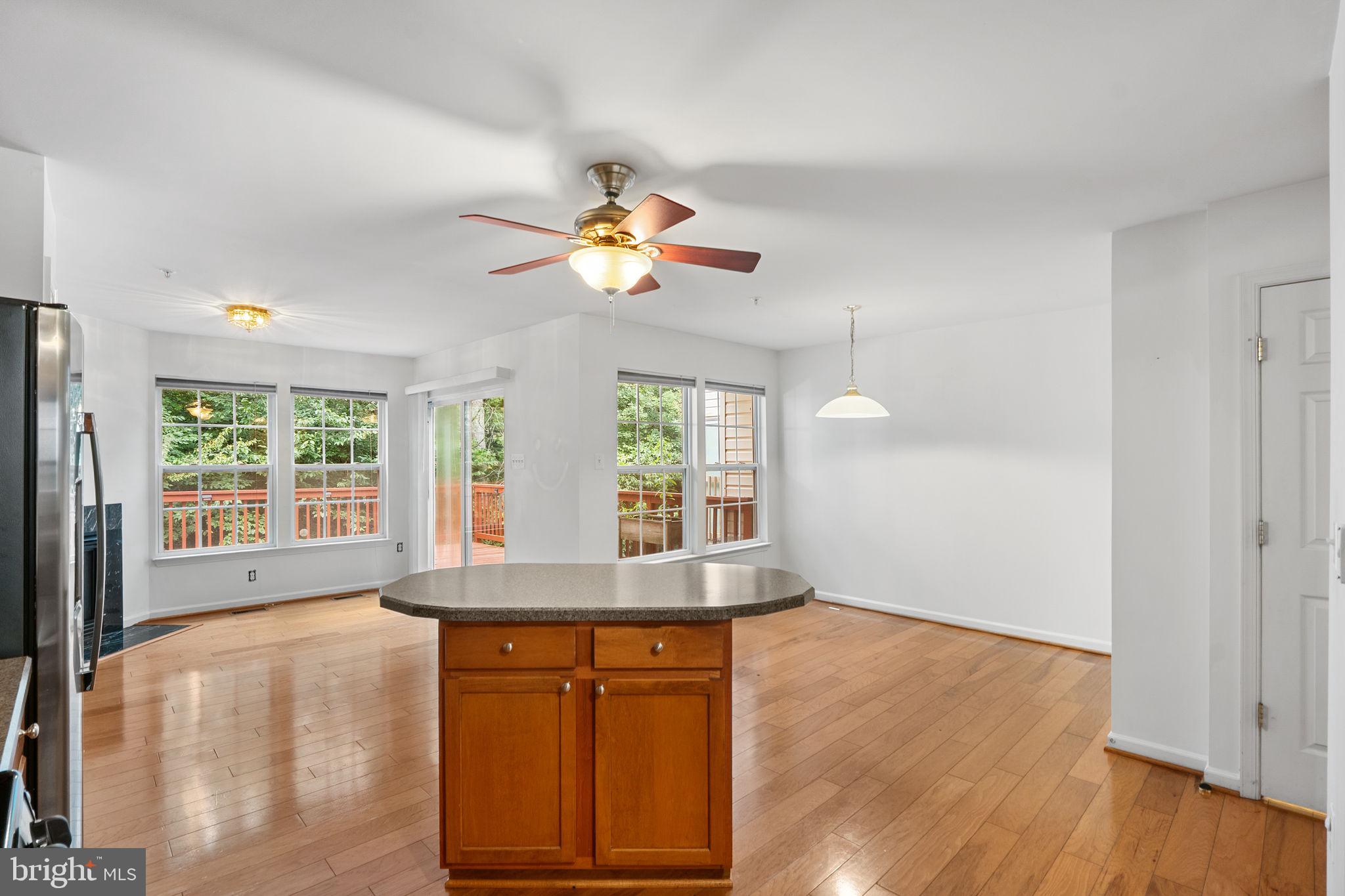 Real estate listing preview #10