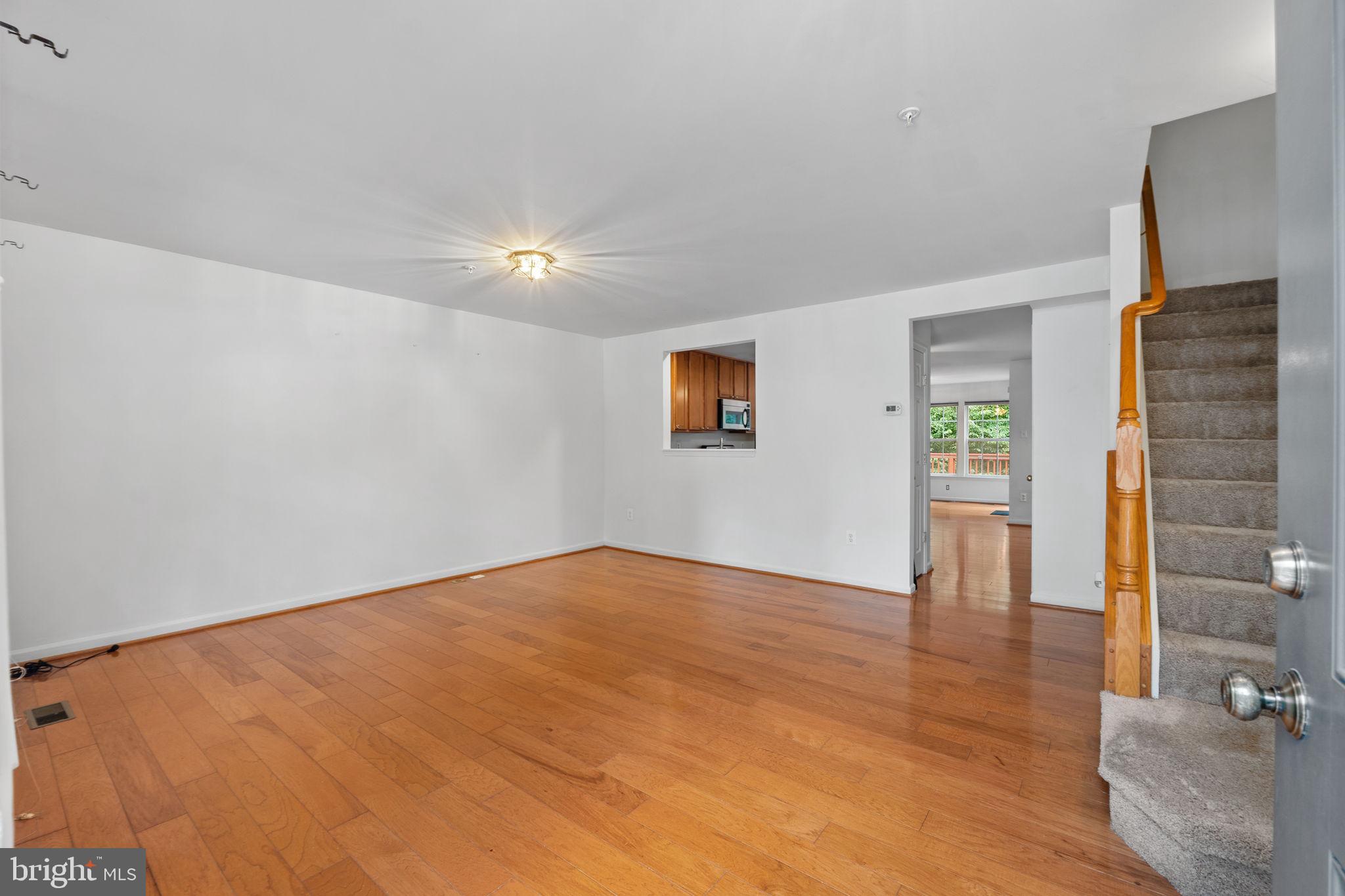 Real estate listing preview #5