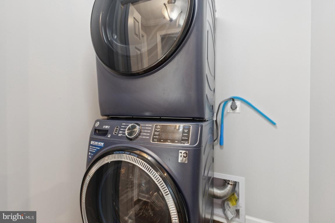 Real estate listing preview #13