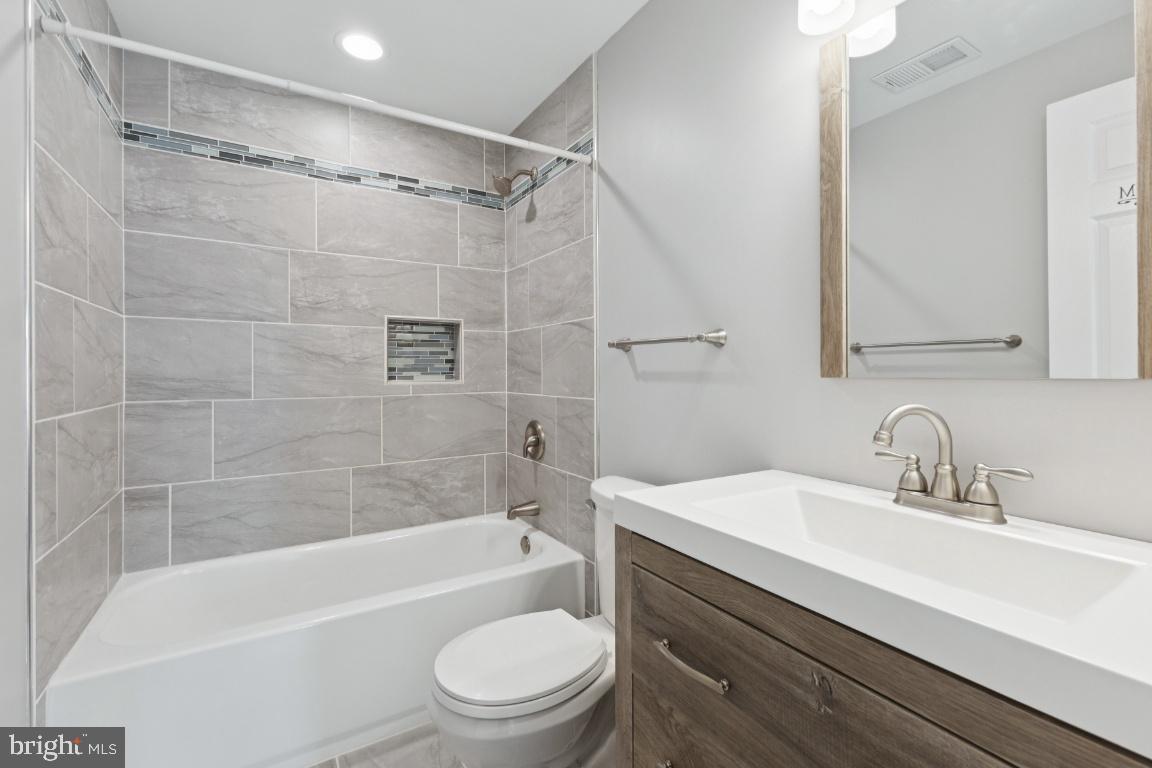 Real estate listing preview #19