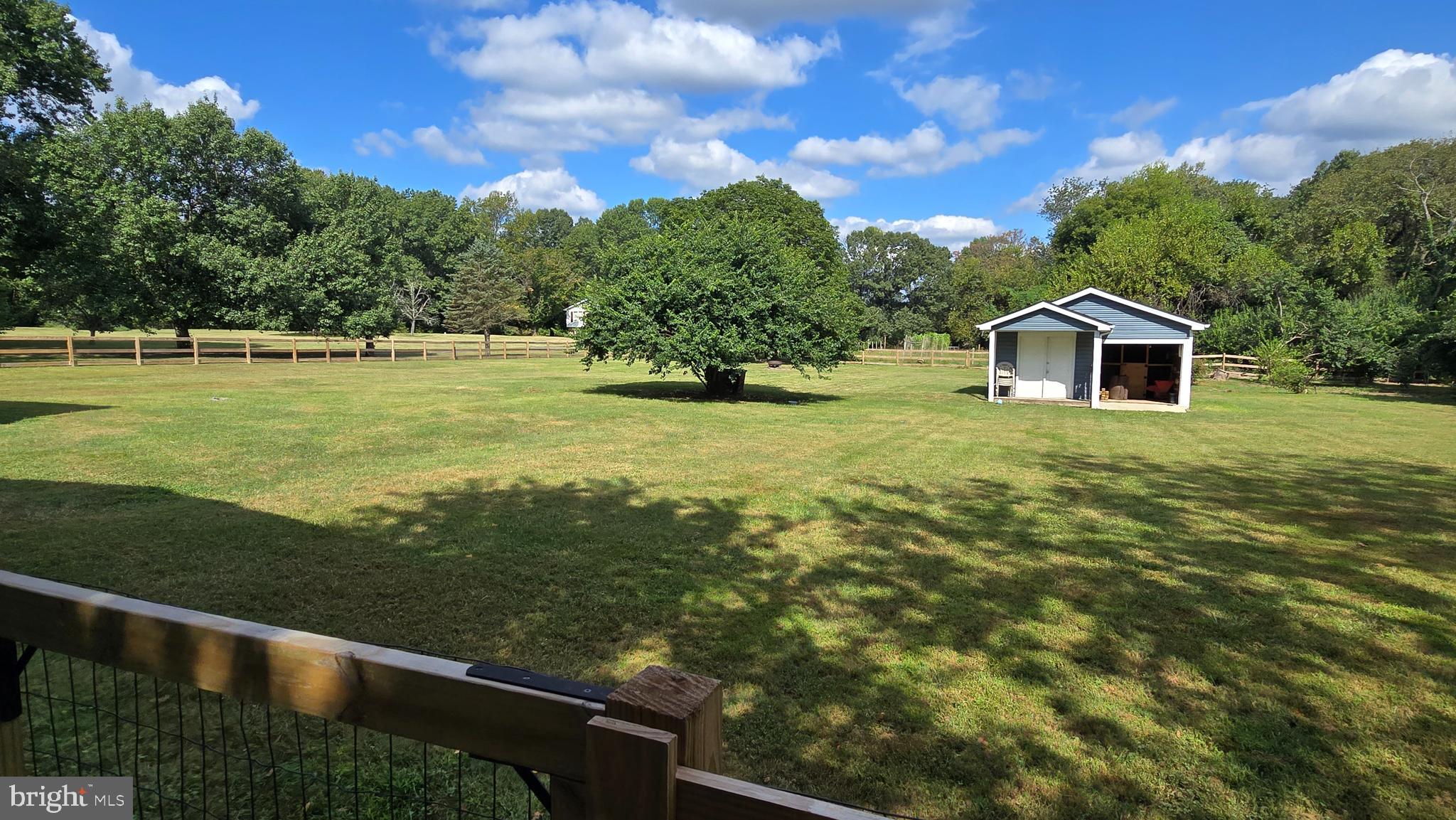 Real estate listing preview #32