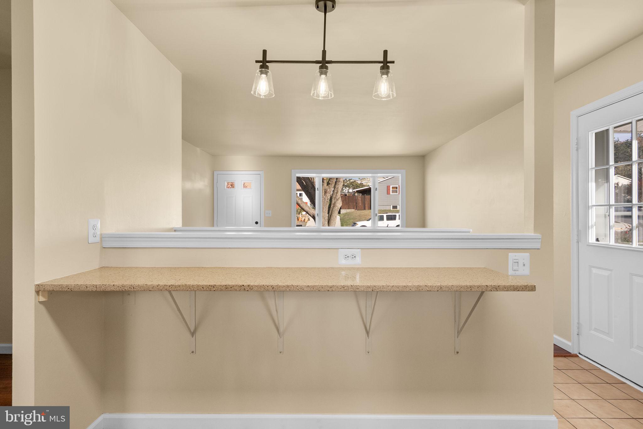 Real estate listing preview #13