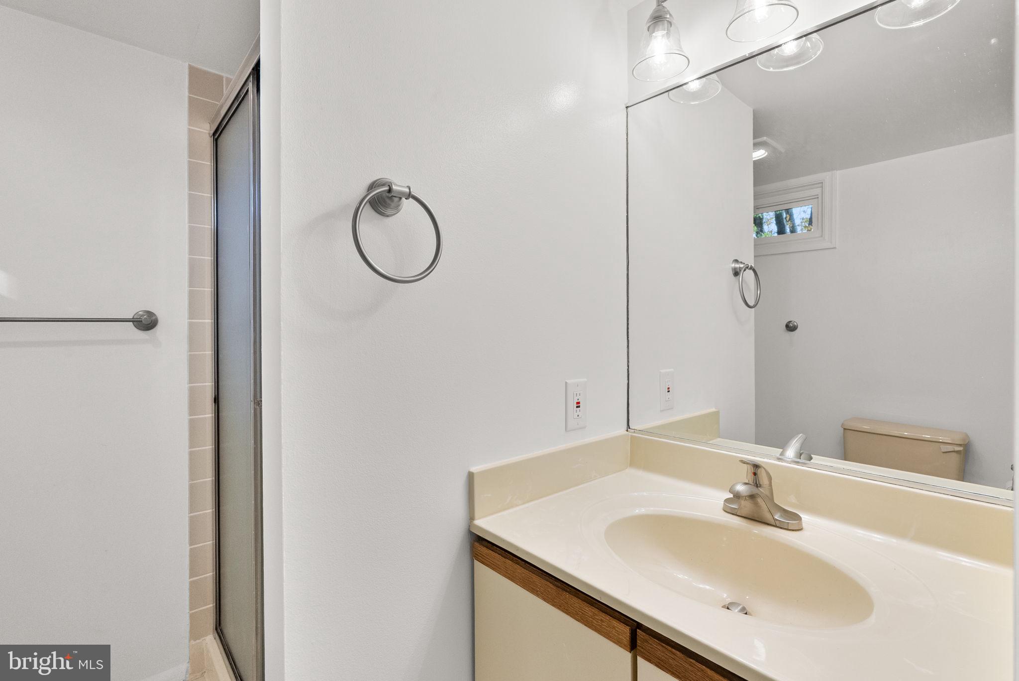 Real estate listing preview #40