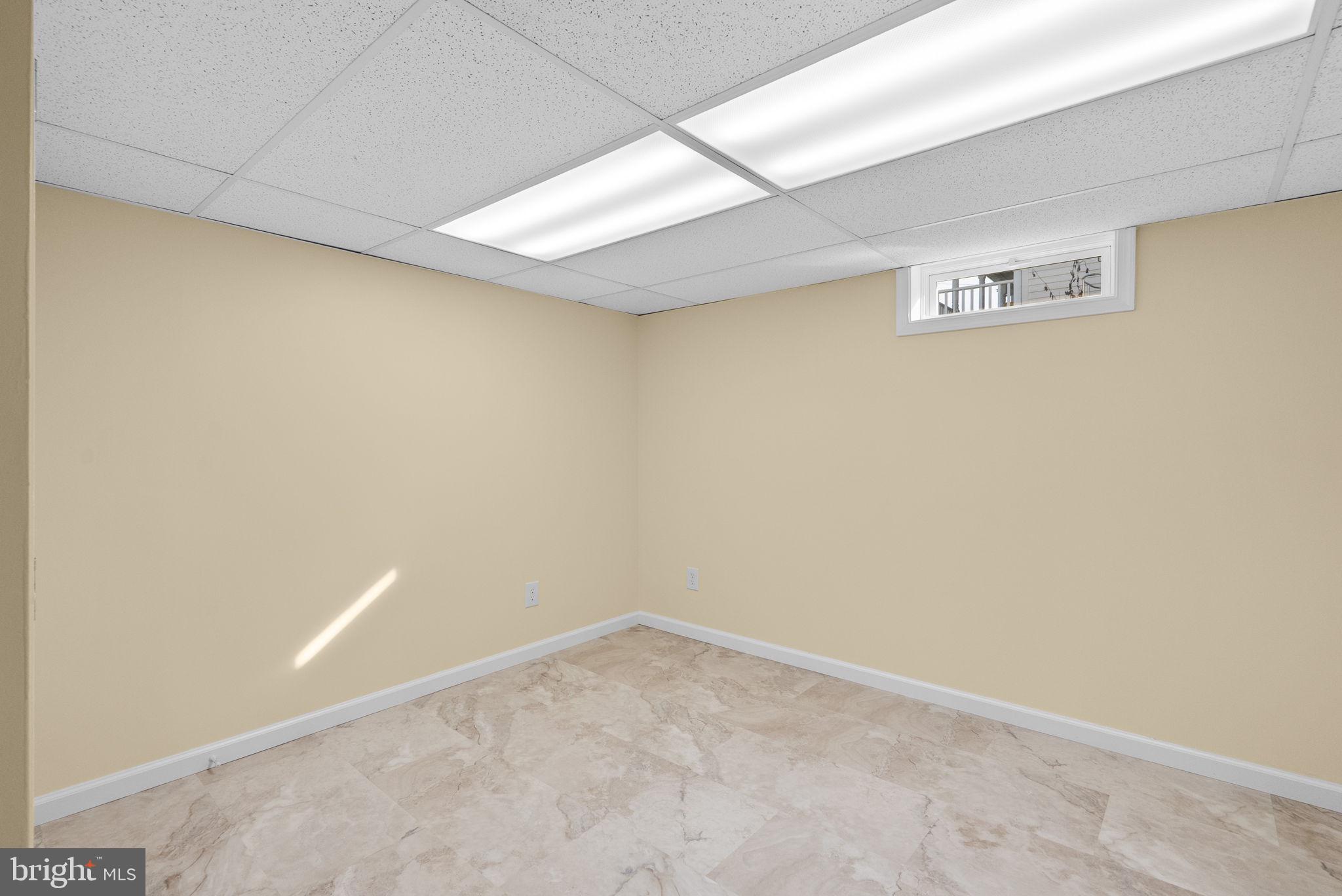 Real estate listing preview #36