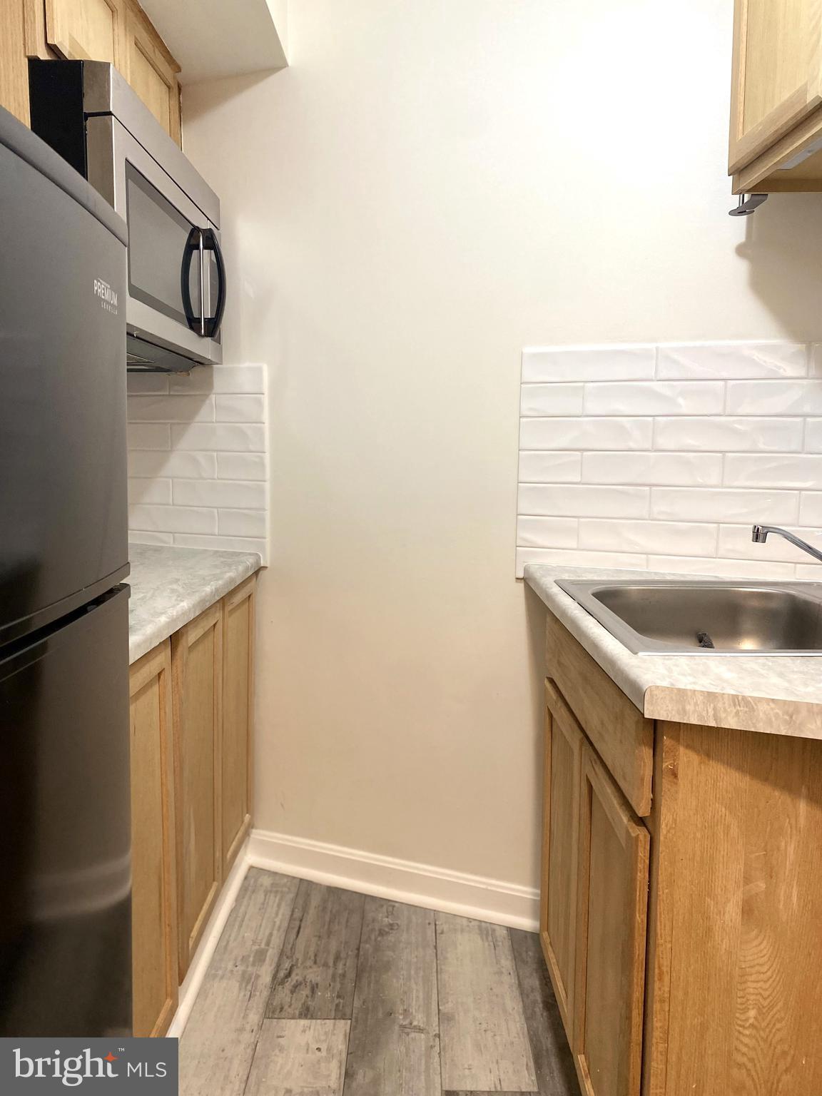 Real estate listing preview #14