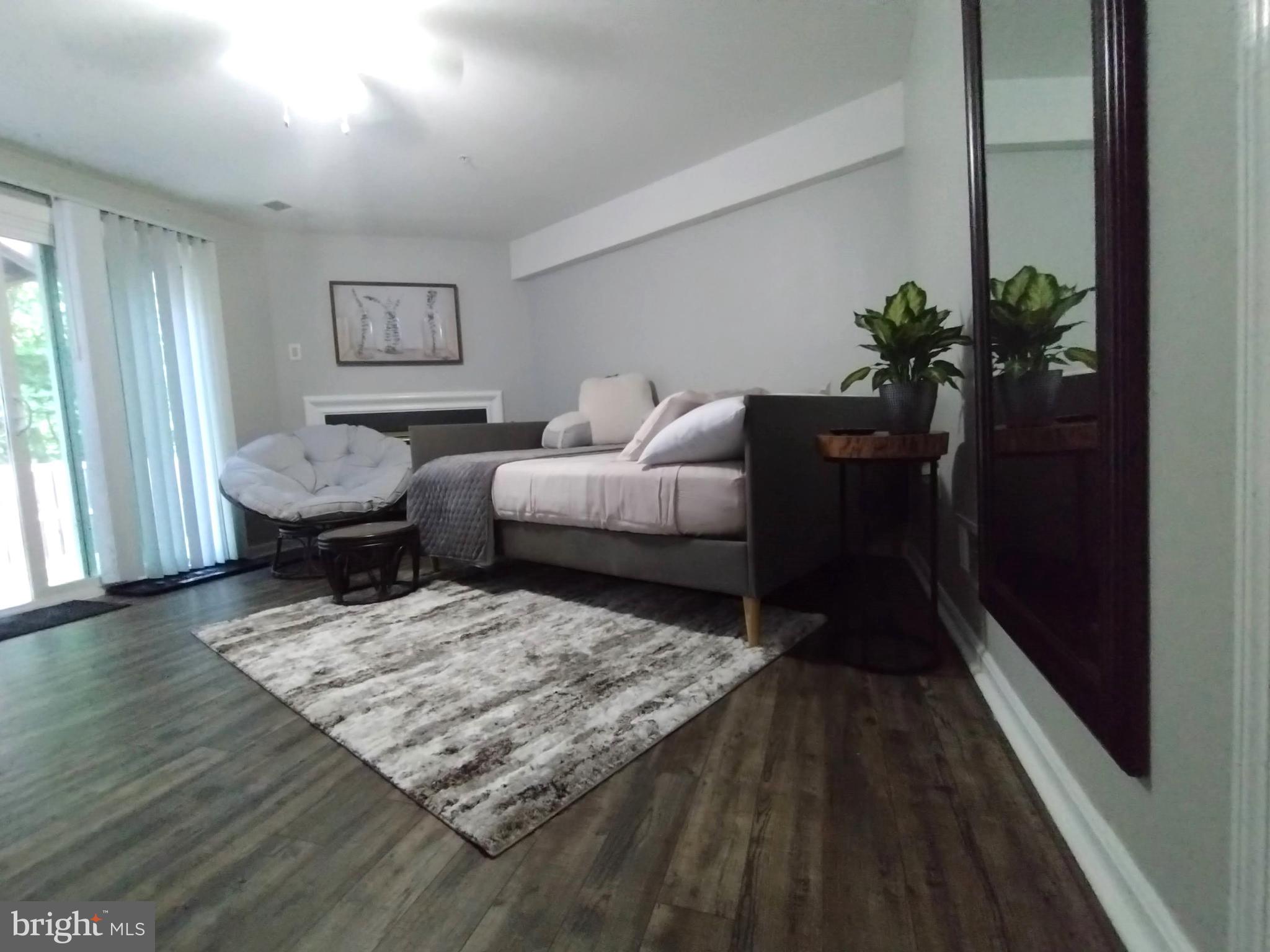 Real estate listing preview #16