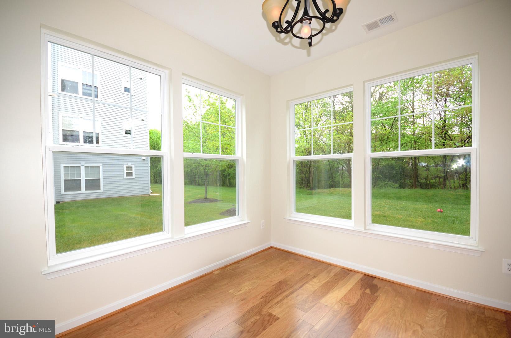 Real estate listing preview #32