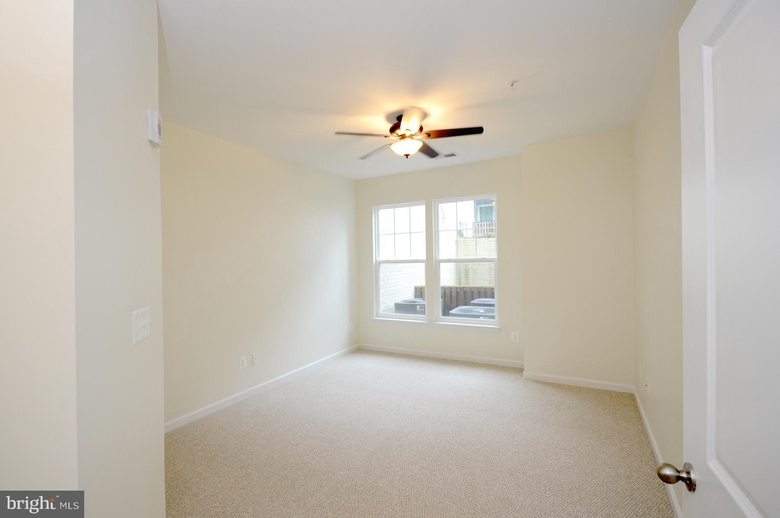 Real estate listing preview #11