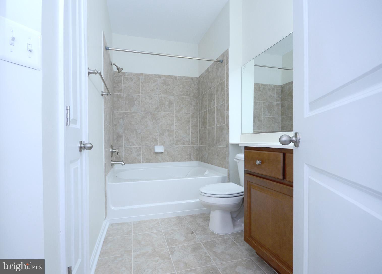 Real estate listing preview #17