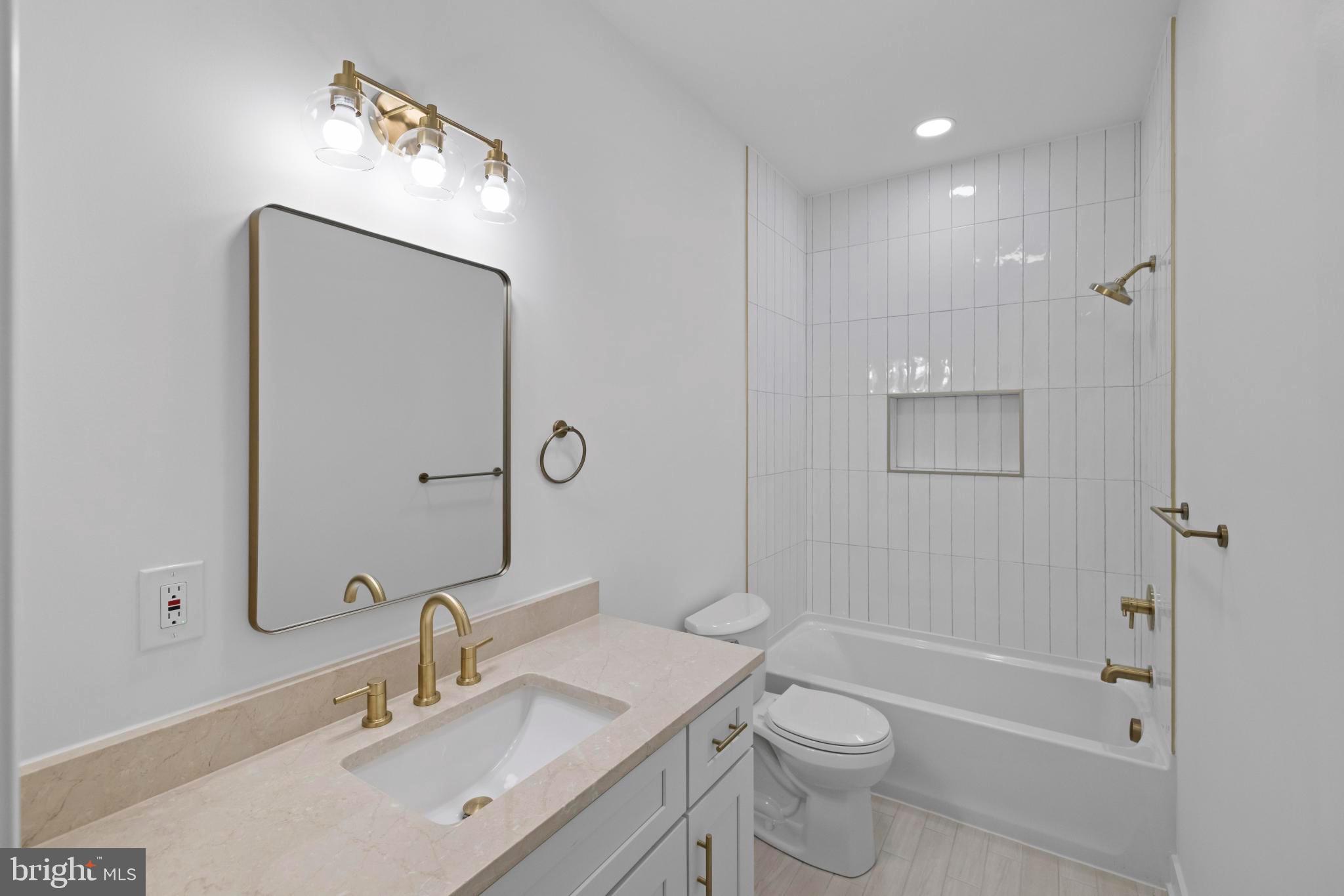 Real estate listing preview #33