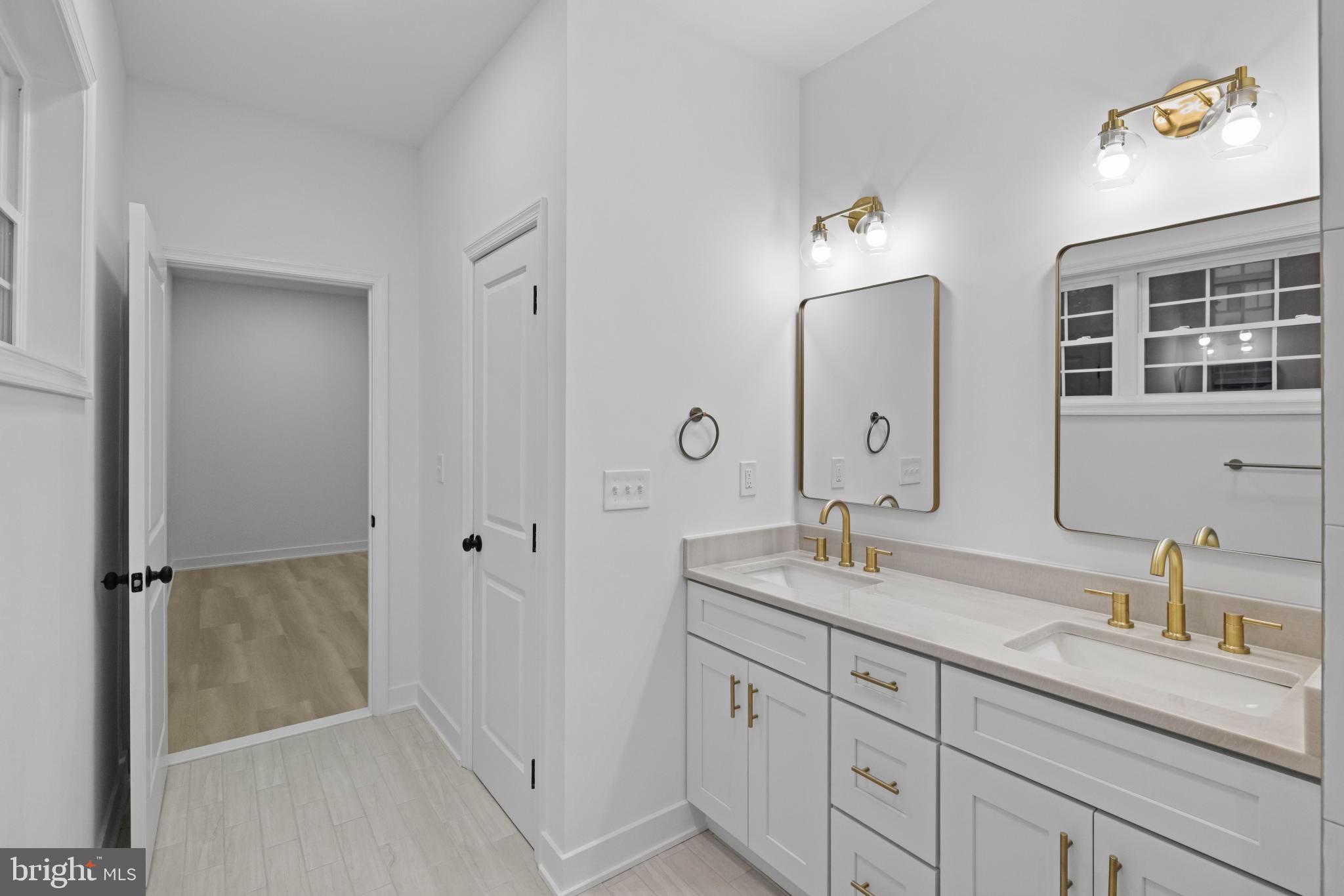 Real estate listing preview #37