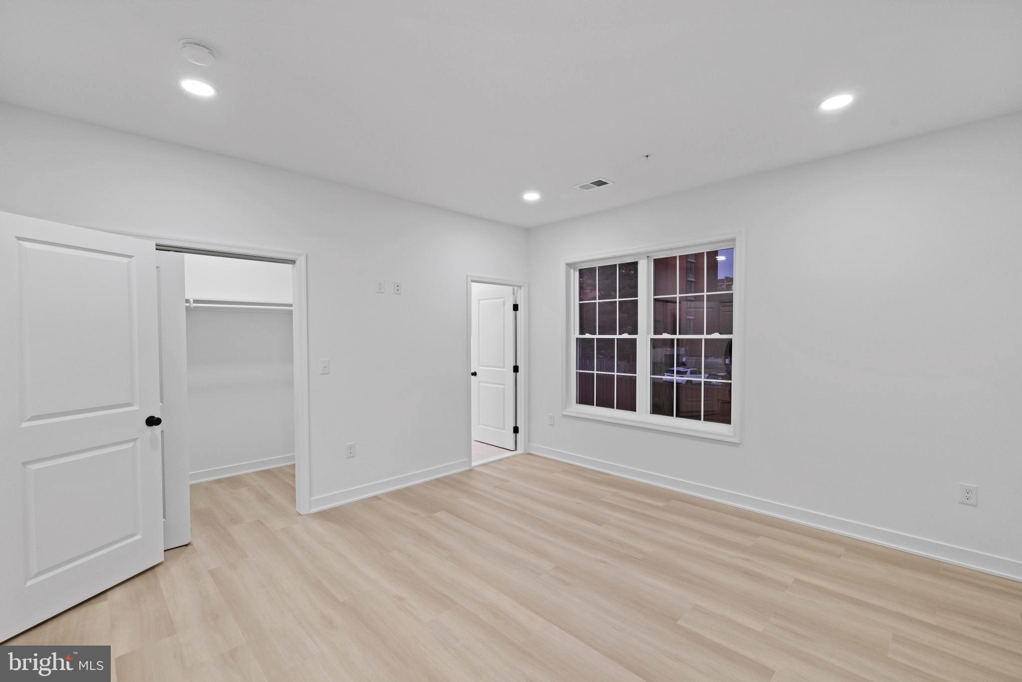 Real estate listing preview #28