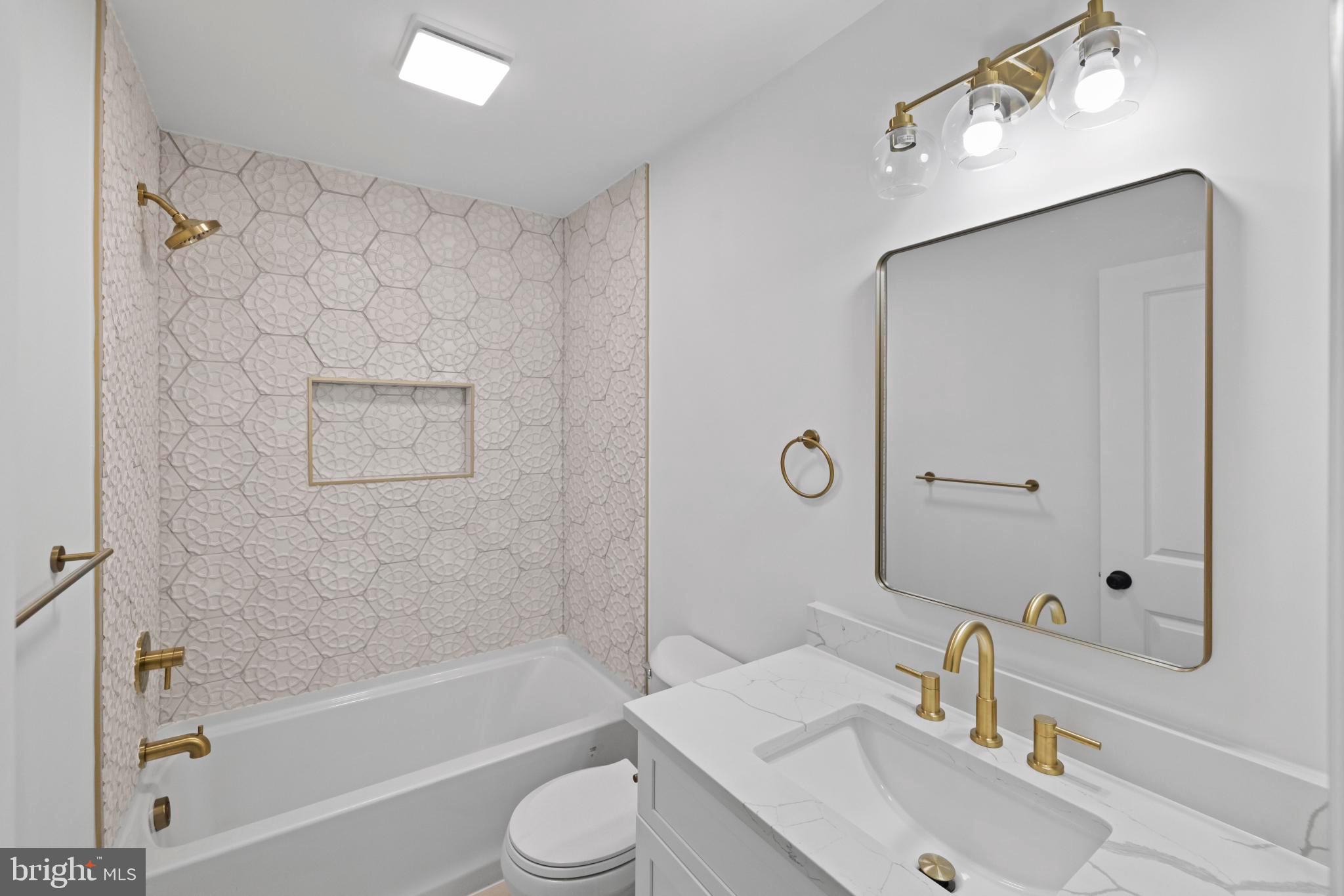 Real estate listing preview #35