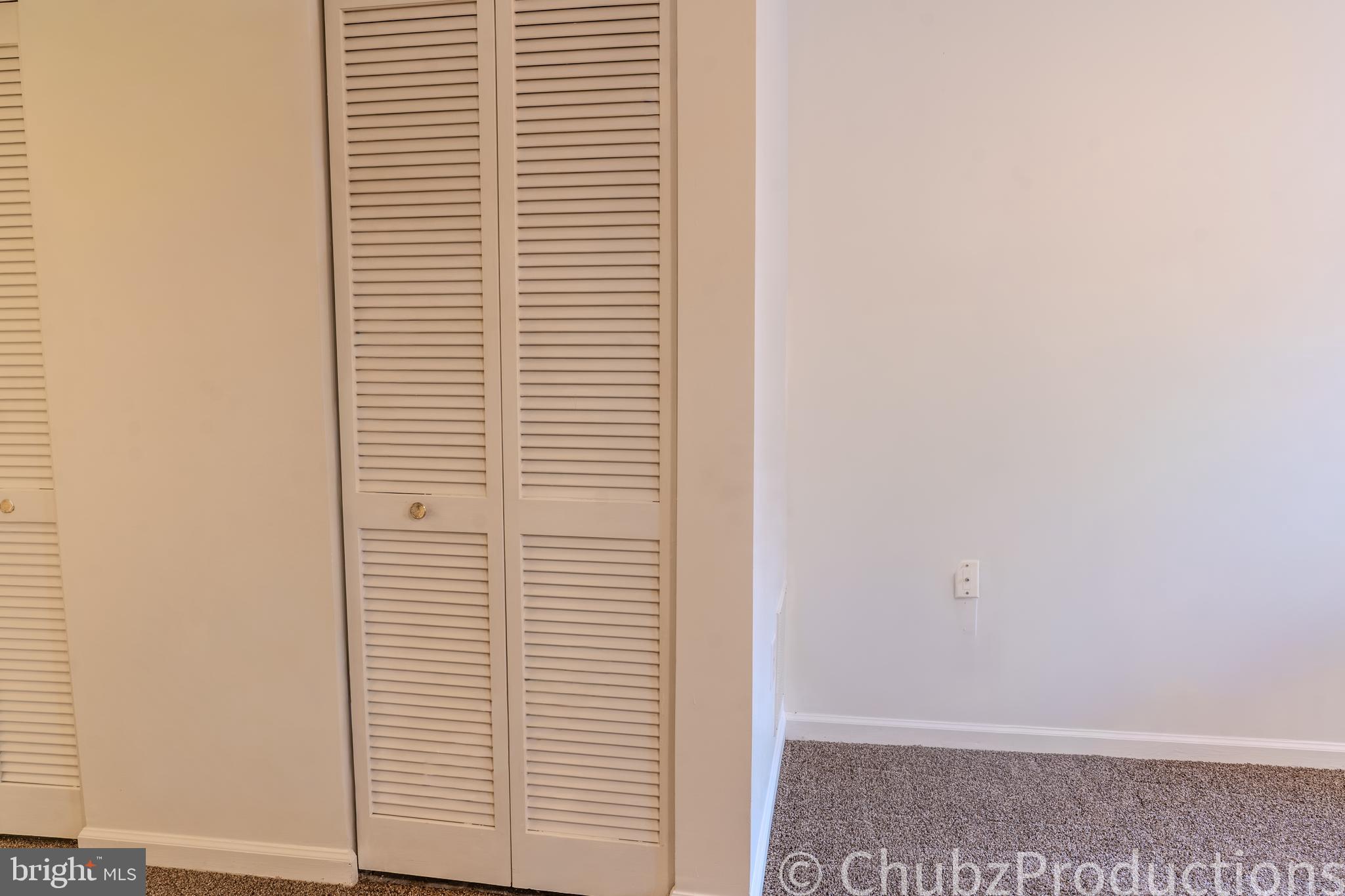 Real estate listing preview #8