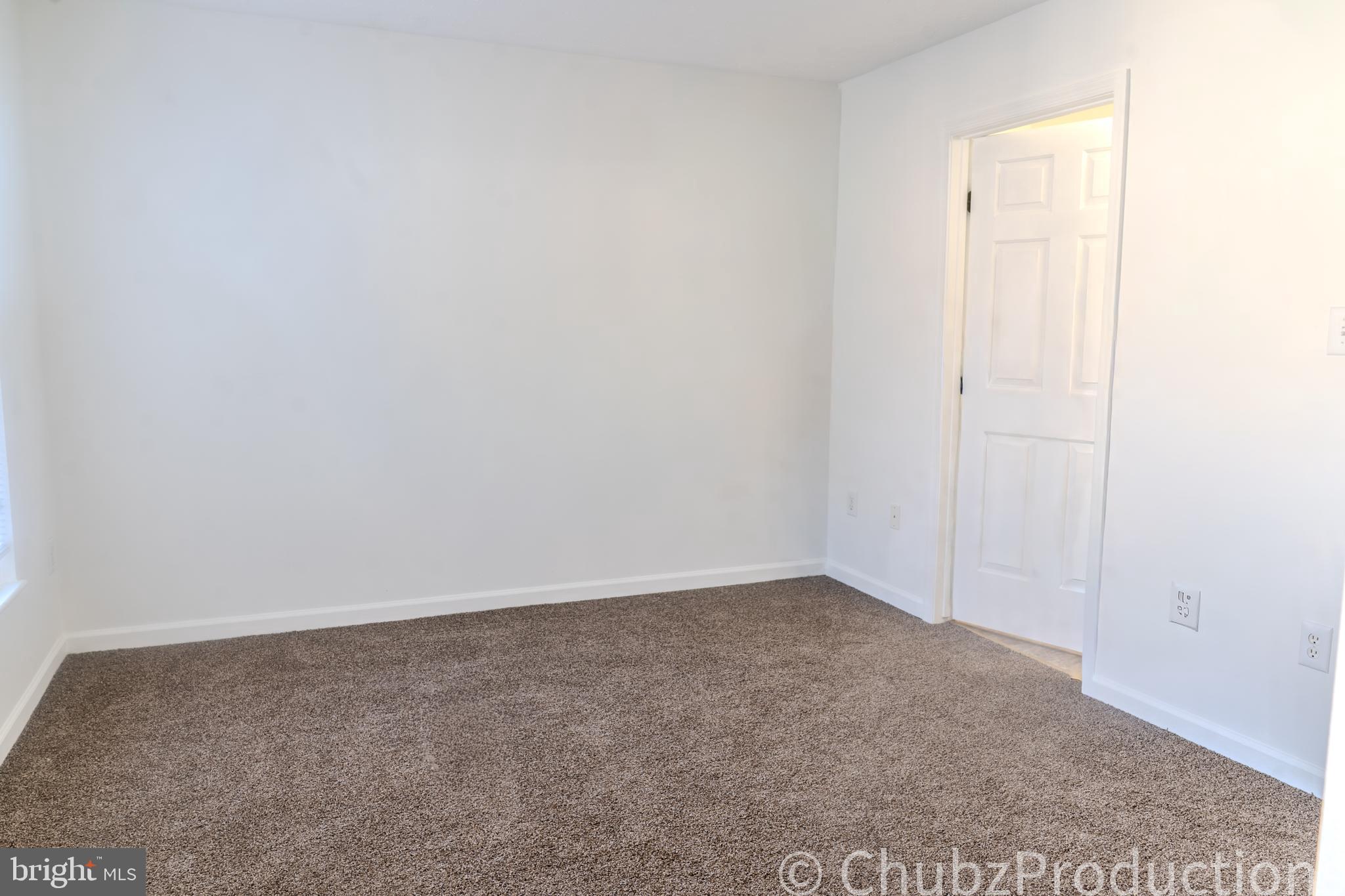 Real estate listing preview #16