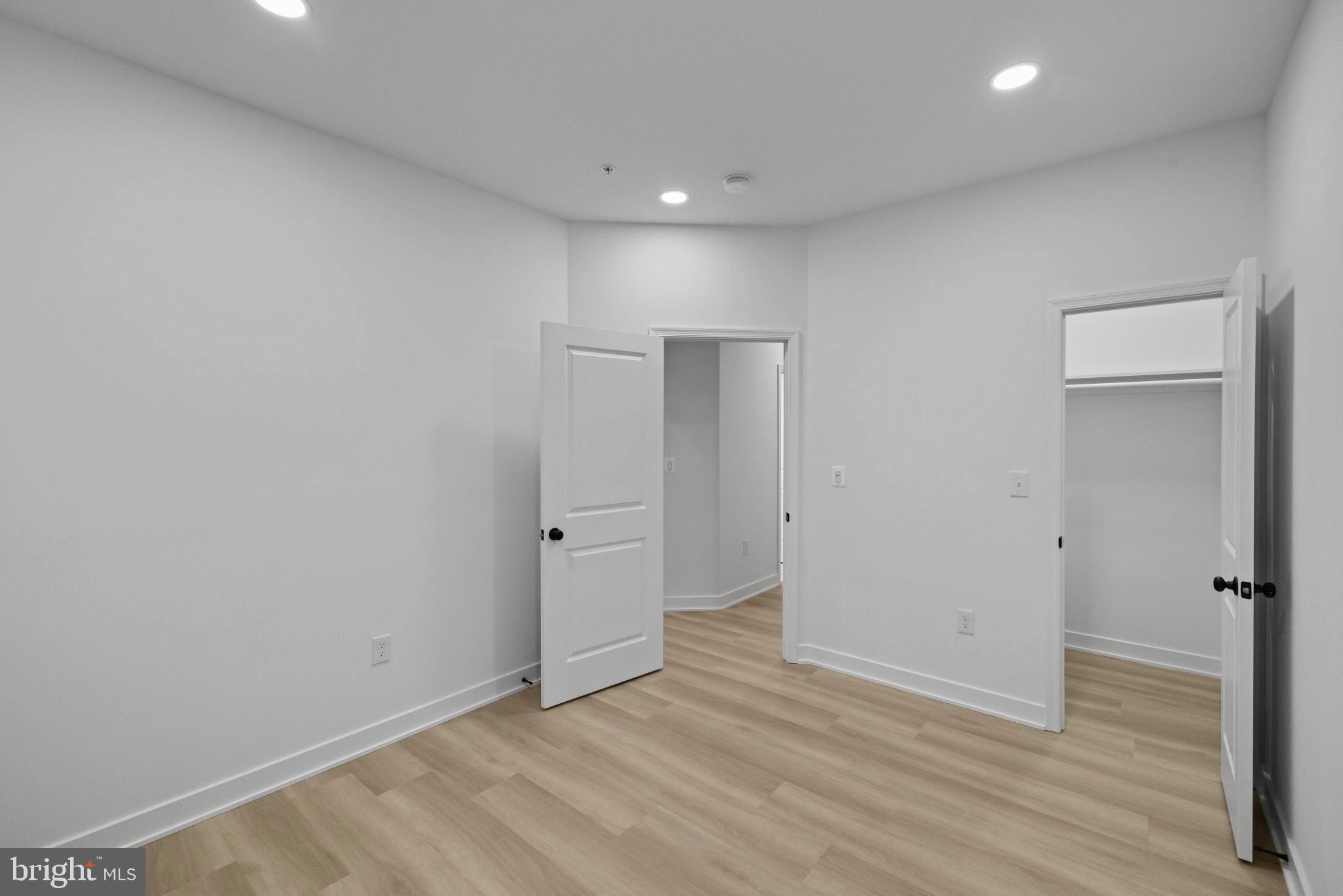 Real estate listing preview #48