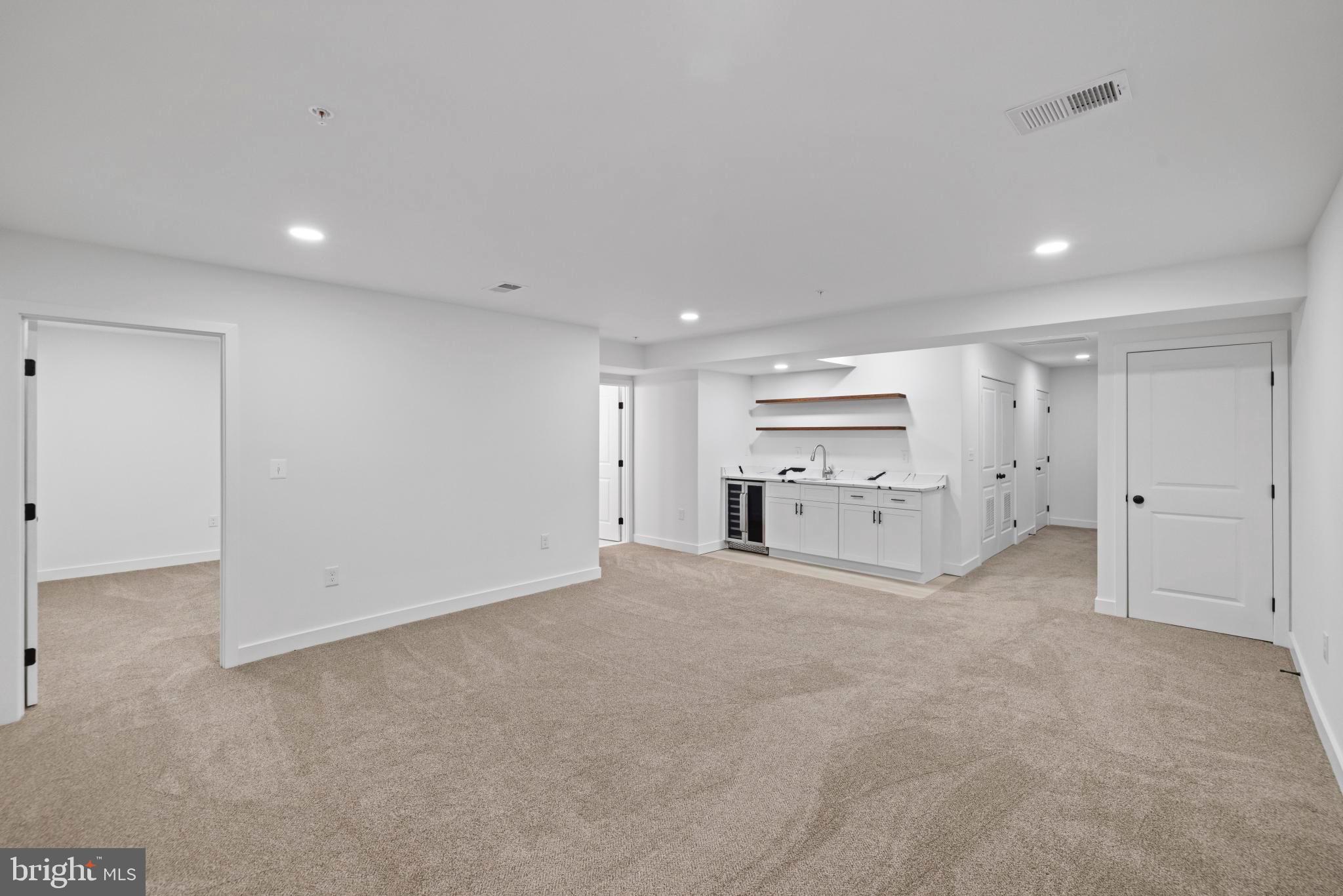 Real estate listing preview #38