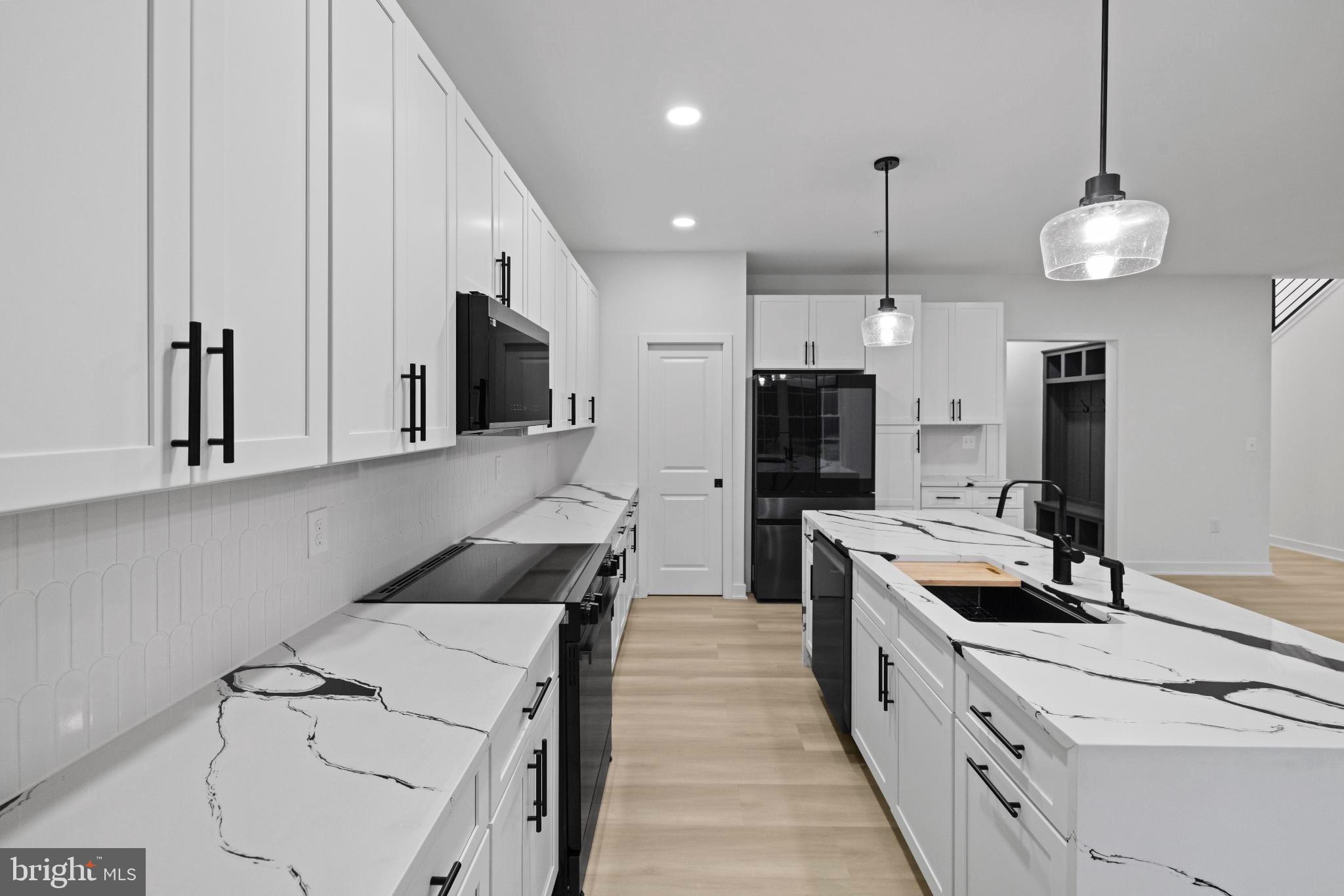 Real estate listing preview #21