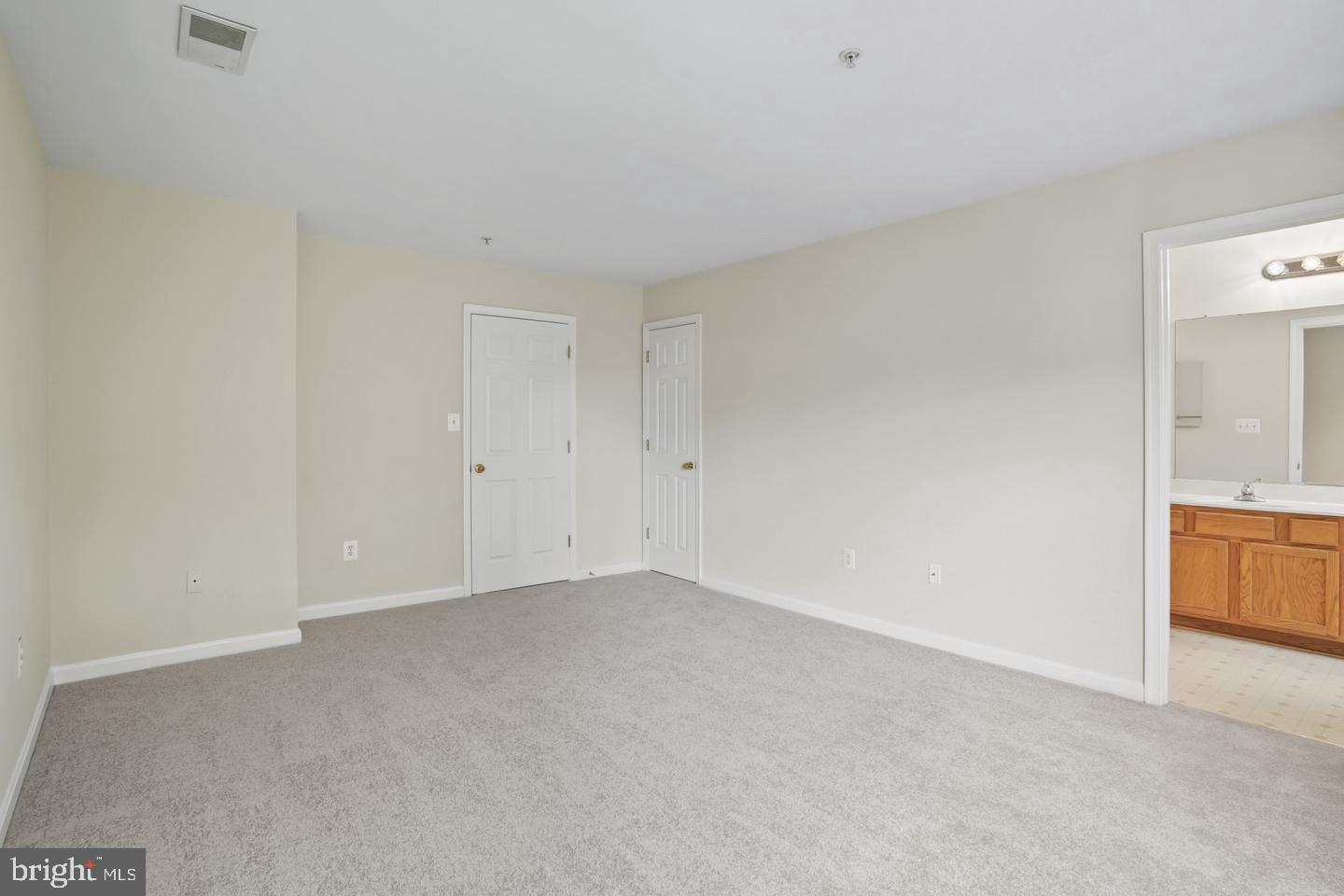 Real estate listing preview #7