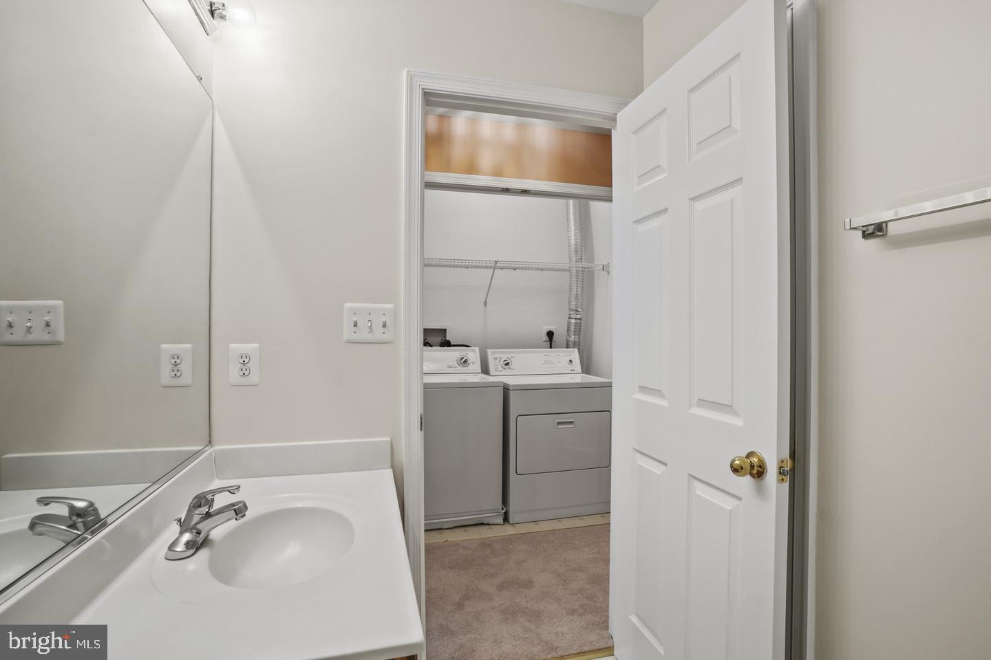 Real estate listing preview #22