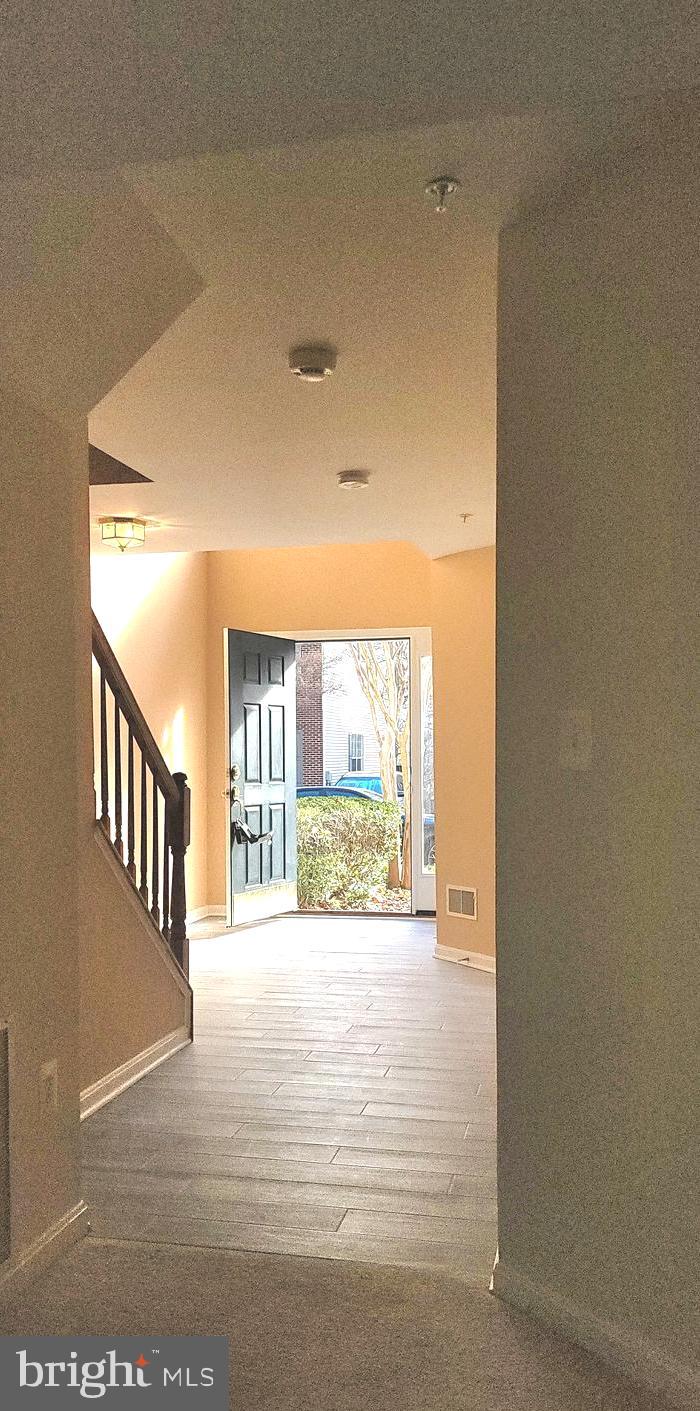 Real estate listing preview #52