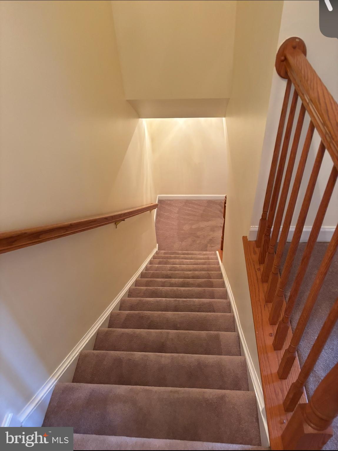 Real estate listing preview #12