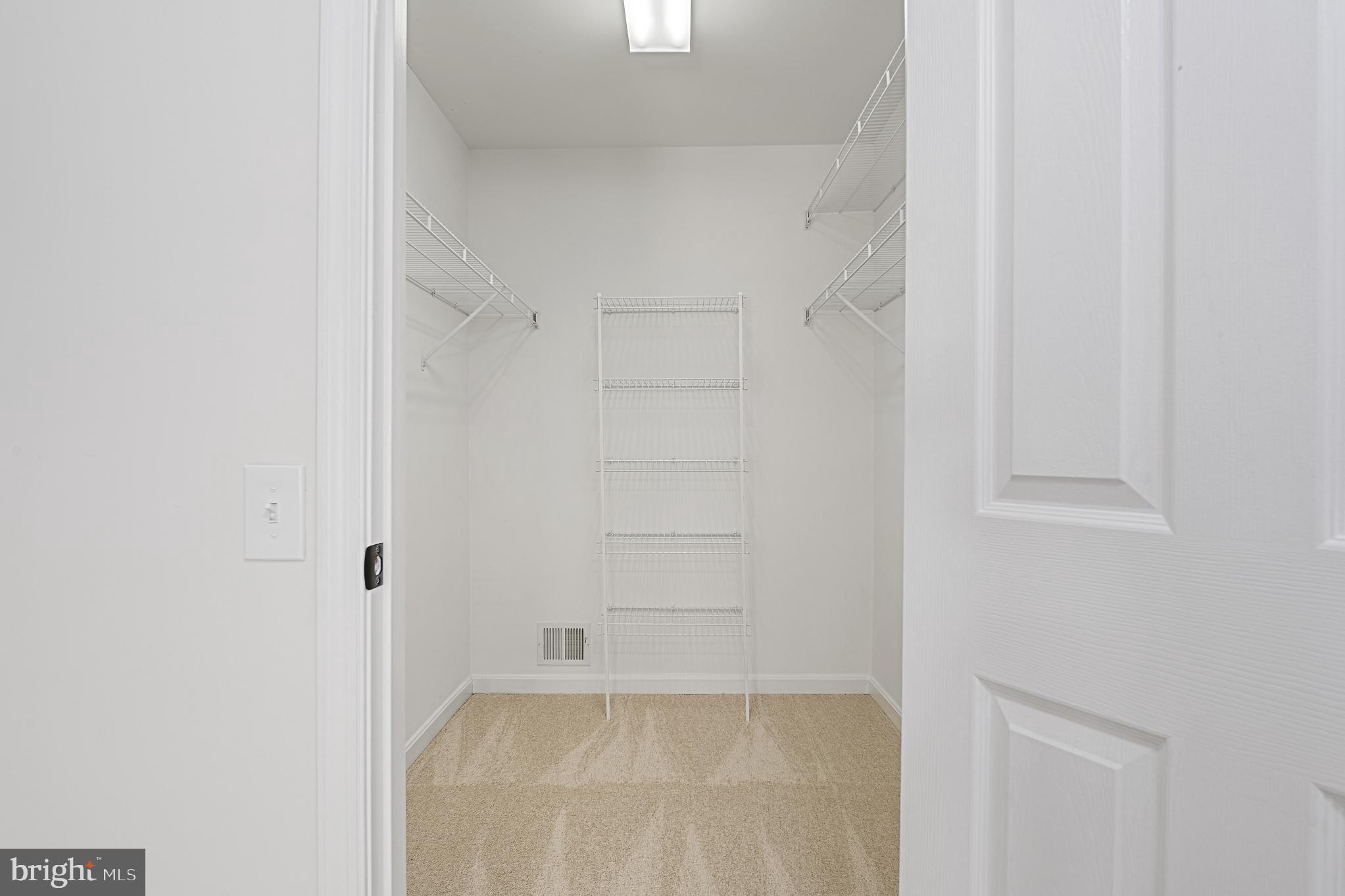 Real estate listing preview #68