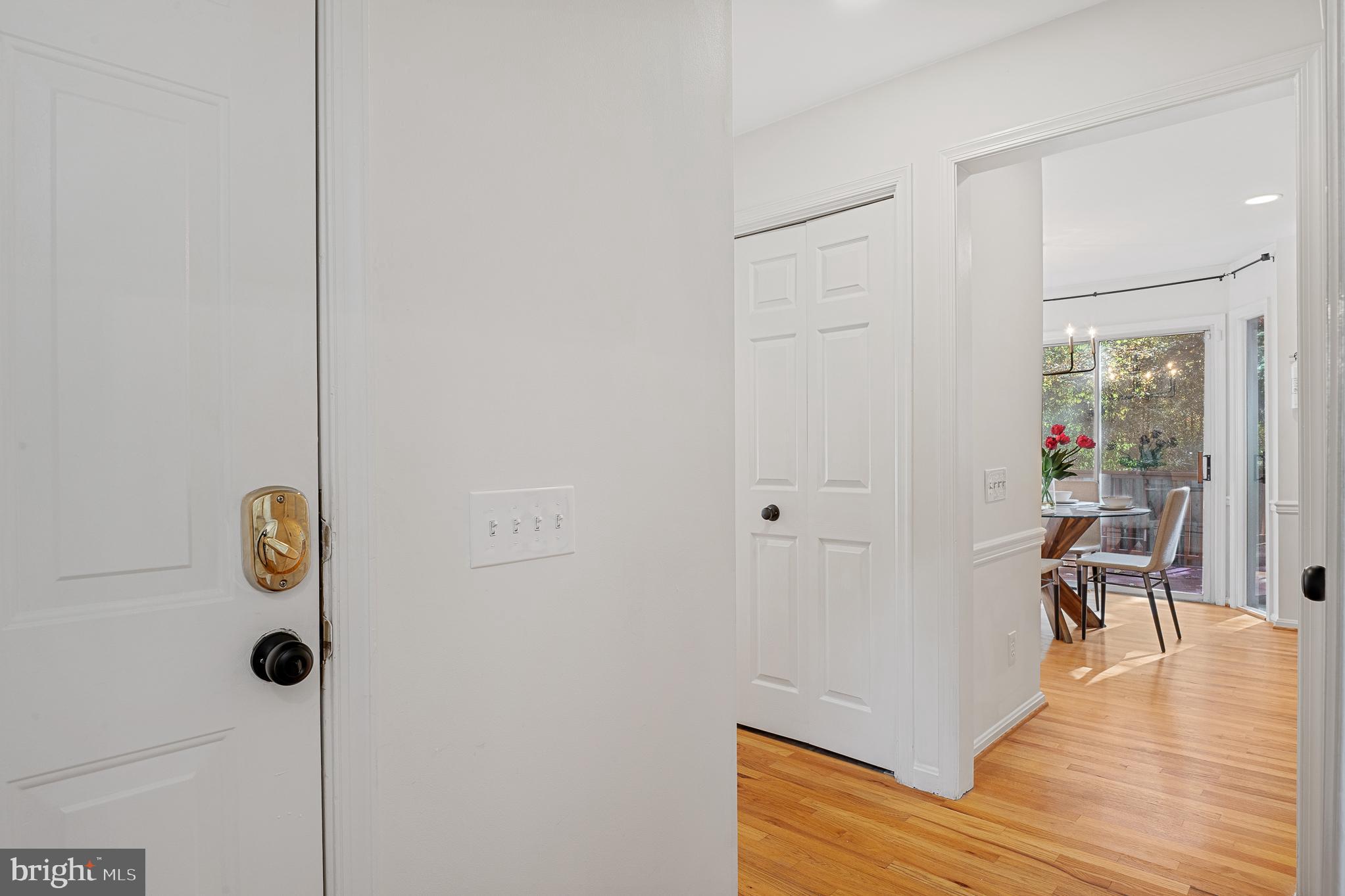 Real estate listing preview #32