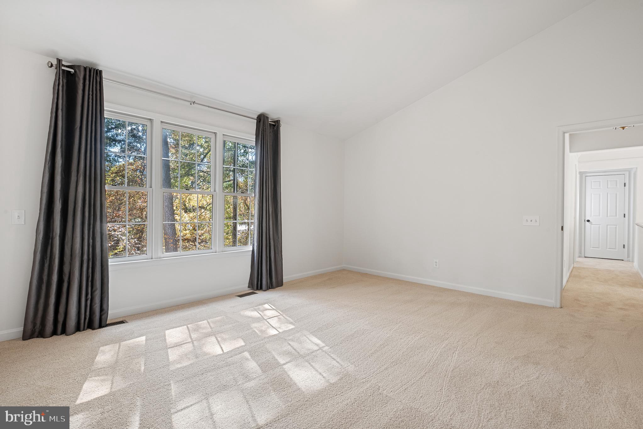 Real estate listing preview #48