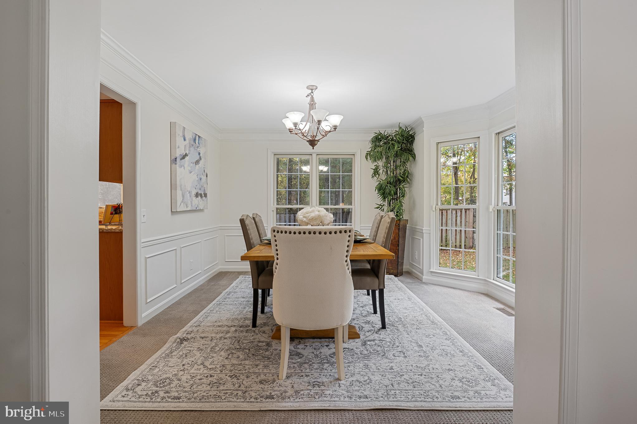 Real estate listing preview #14