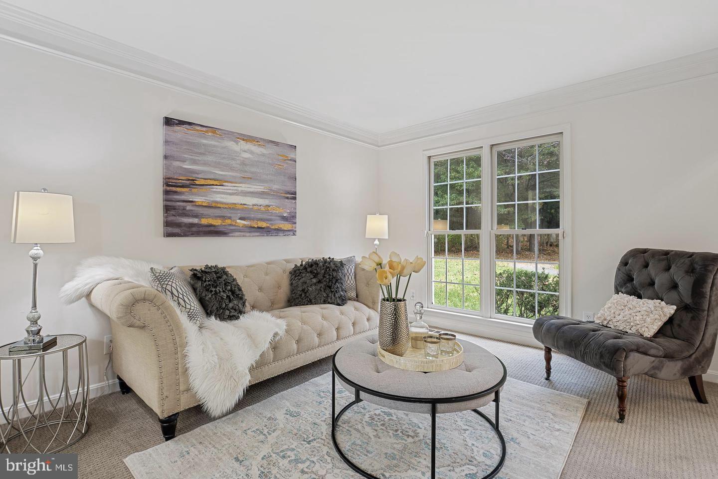 Real estate listing preview #12