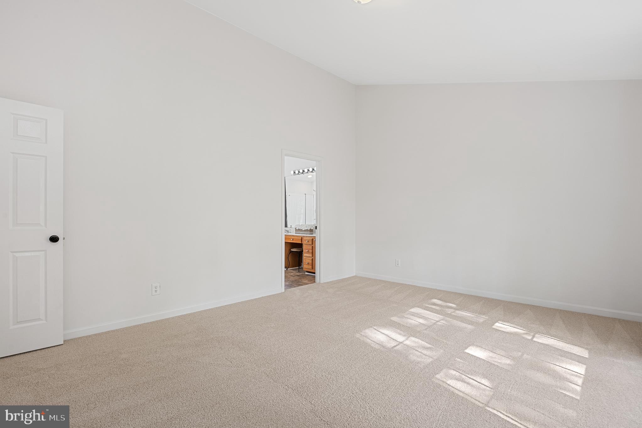 Real estate listing preview #46