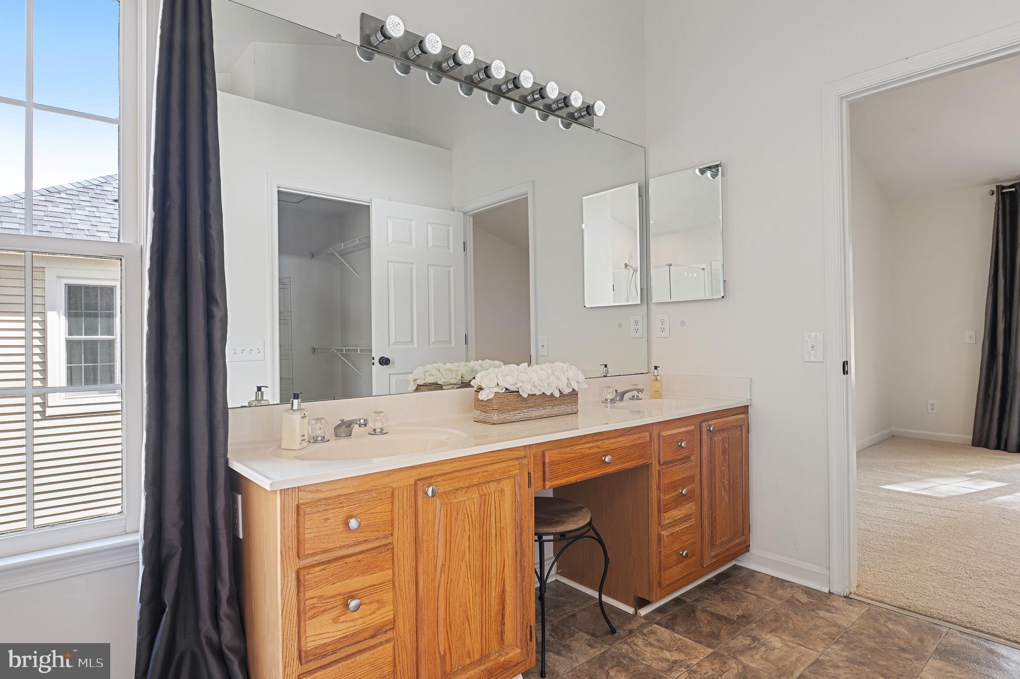 Real estate listing preview #52