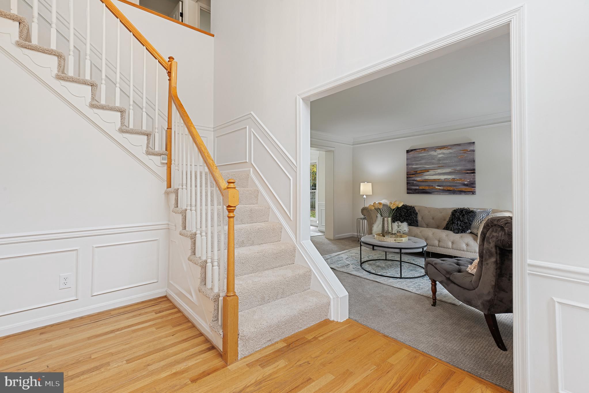 Real estate listing preview #6