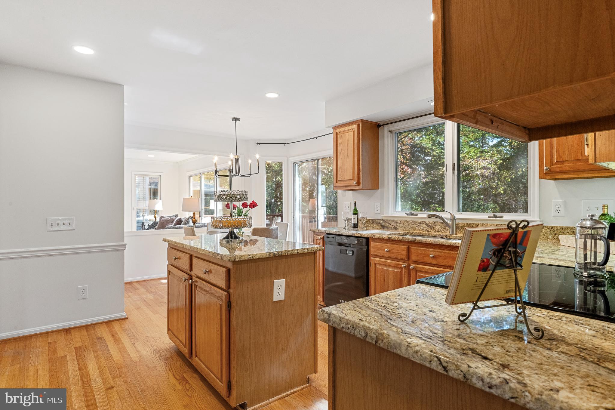 Real estate listing preview #19