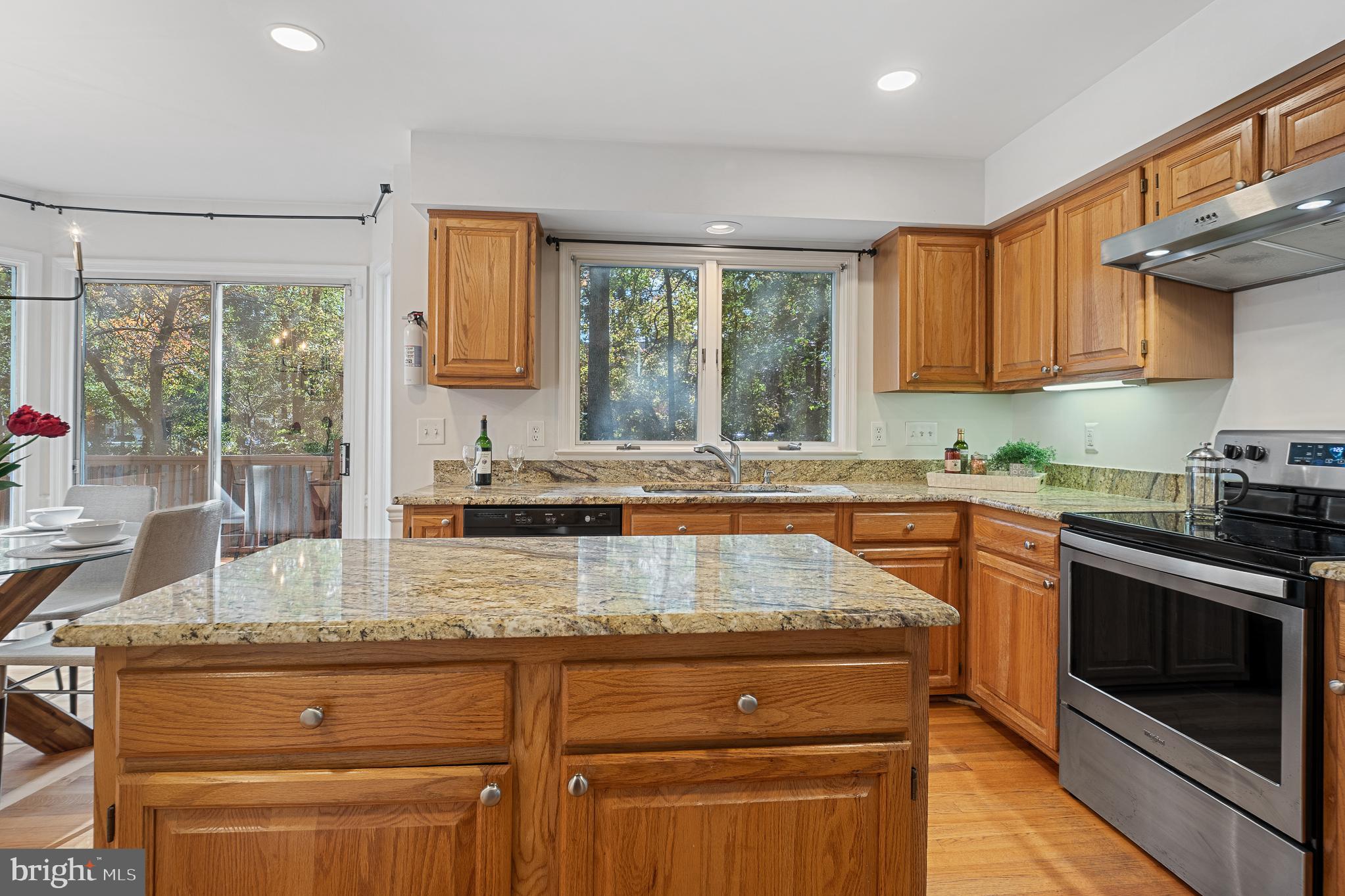 Real estate listing preview #21