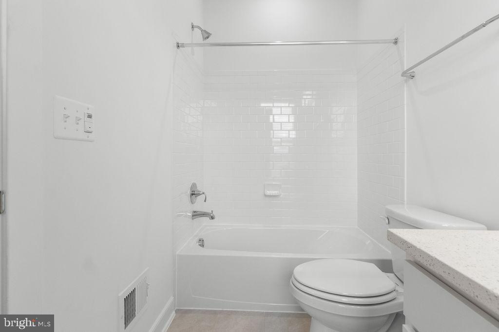 Real estate listing preview #29