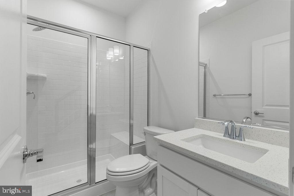 Real estate listing preview #7