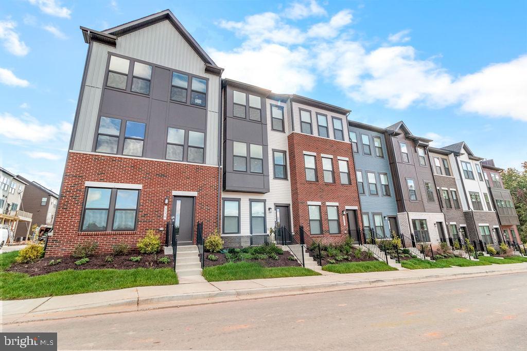 Real estate listing preview #35