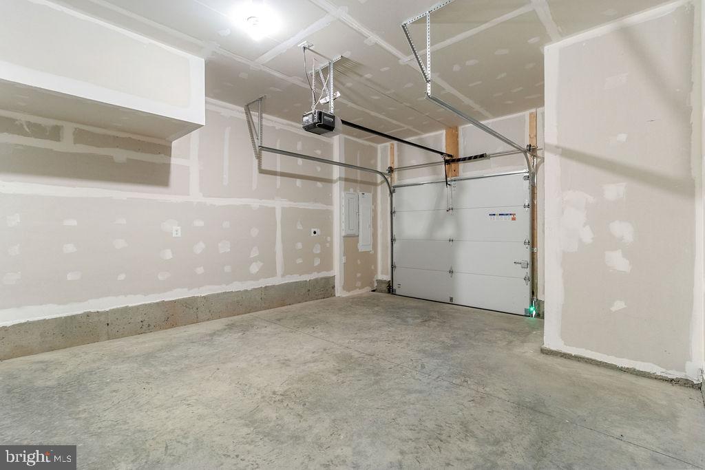 Real estate listing preview #32