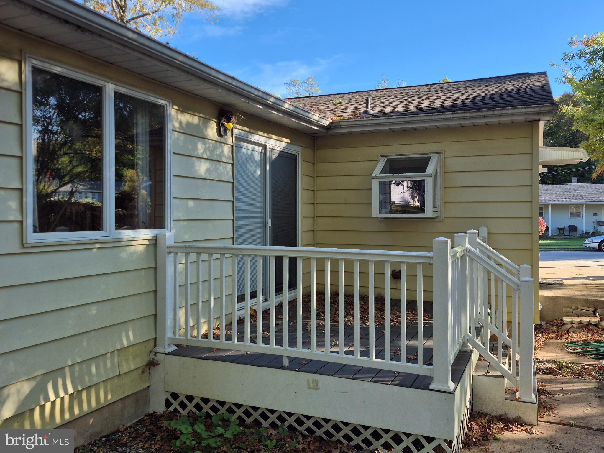 Real estate listing preview #17