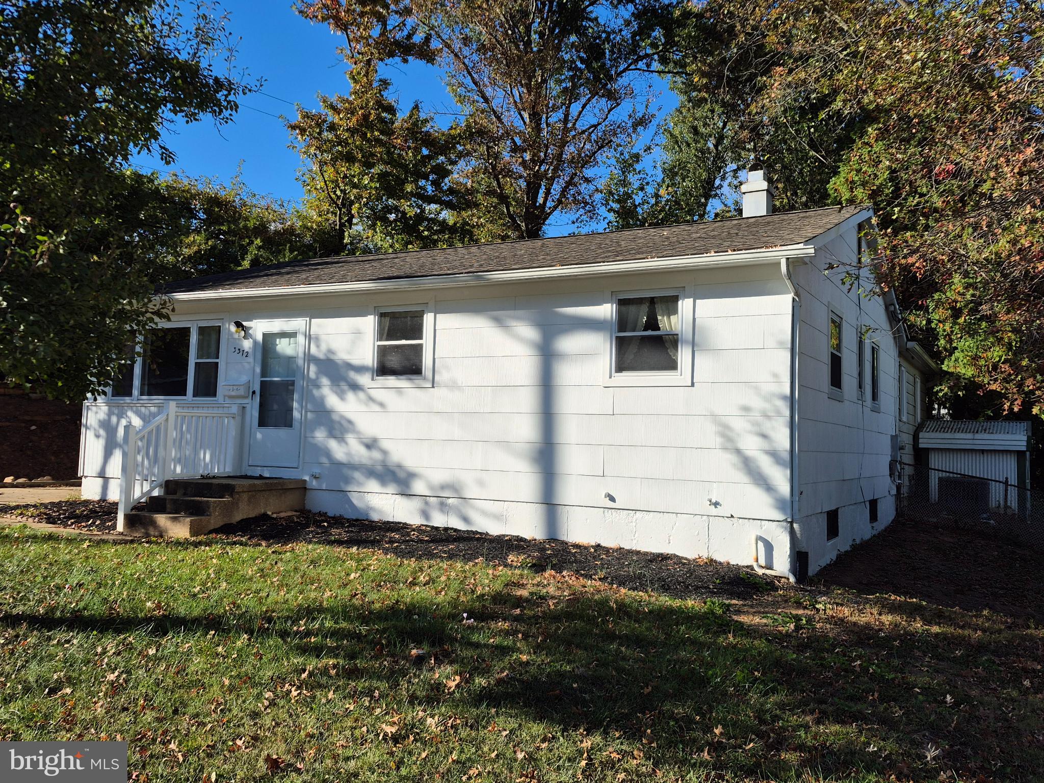 Real estate listing preview #3